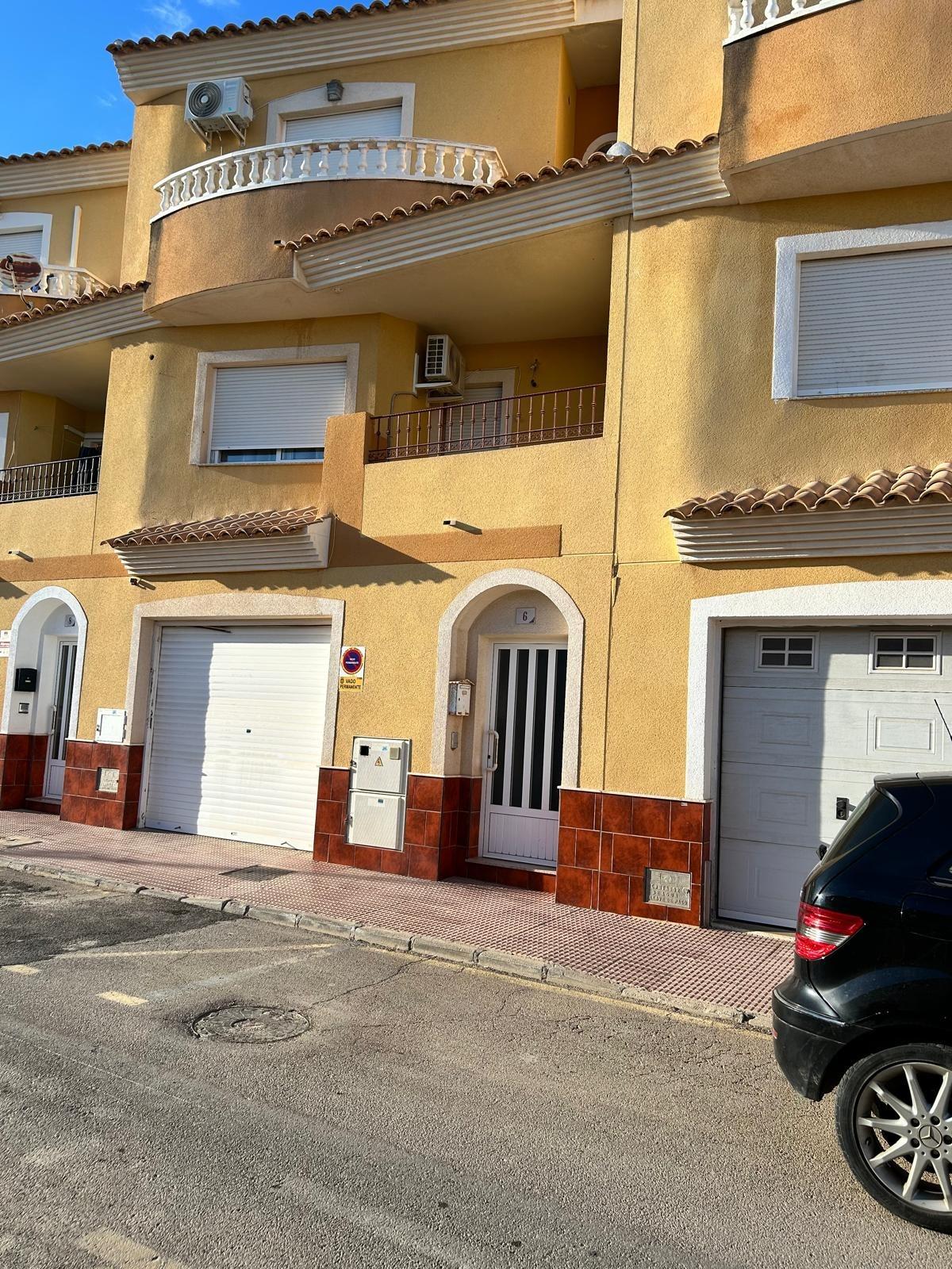 For sale - 4 Bedroom 3 Bathroom Town House in Los Alcazares - Los Alcázares  - Murcia