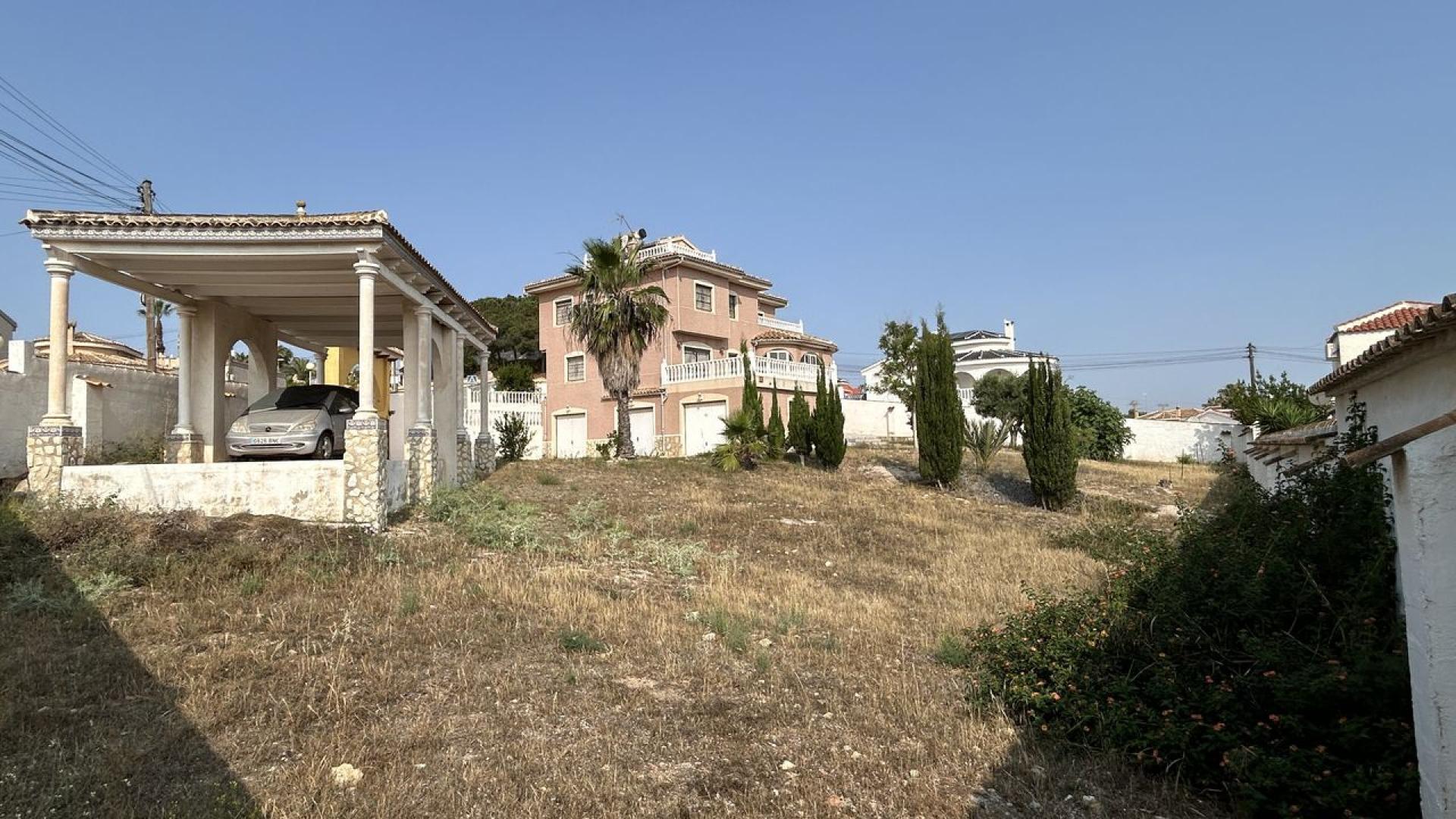 For sale - 5 Bedroom 4 Bathroom Villa in Ciudad Quesada - Costa Blanca  - Alicante