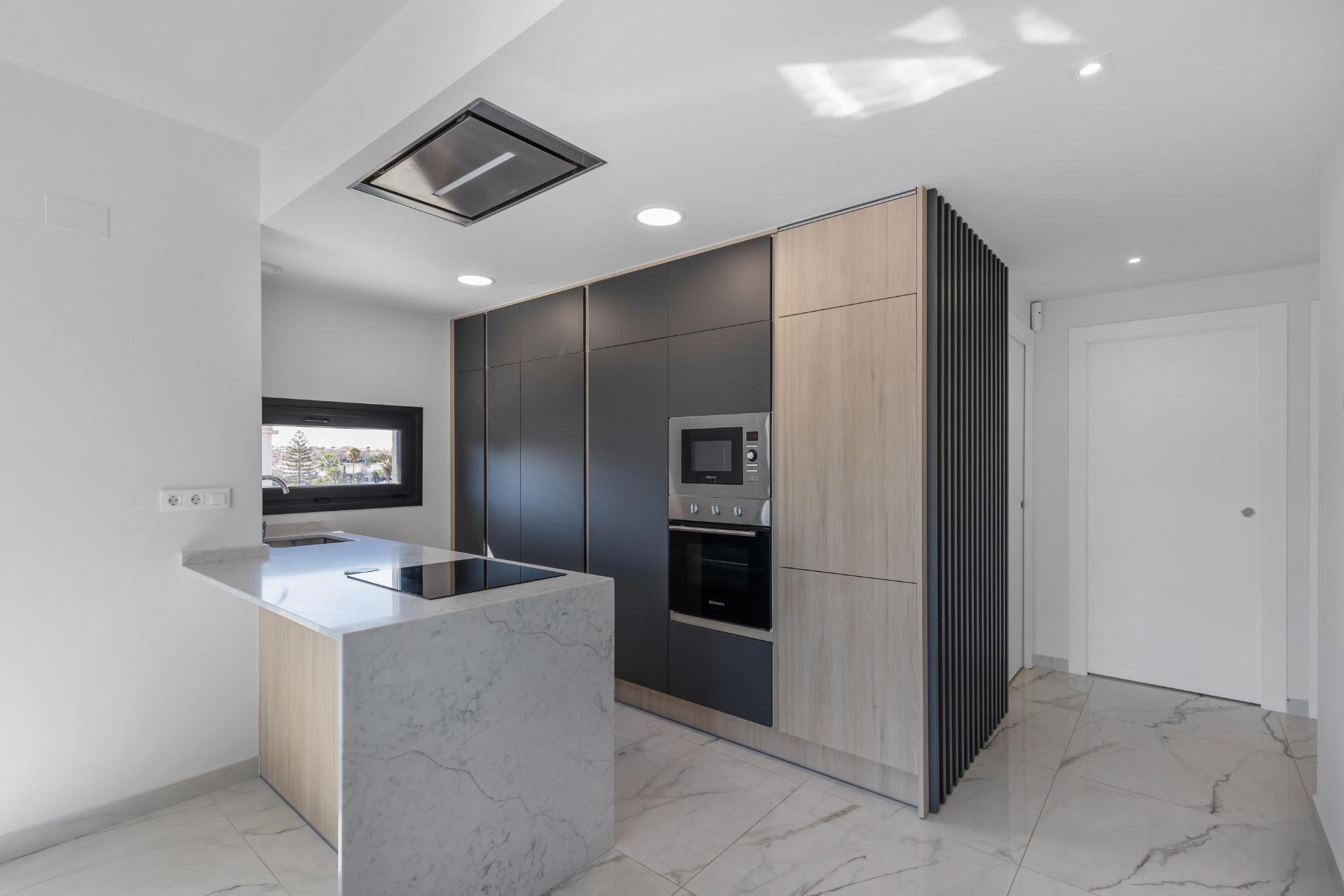 For sale - 2 Bedroom 2 Bathroom Penthouse in Orihuela Costa - Playa Flamenca  - Alicante