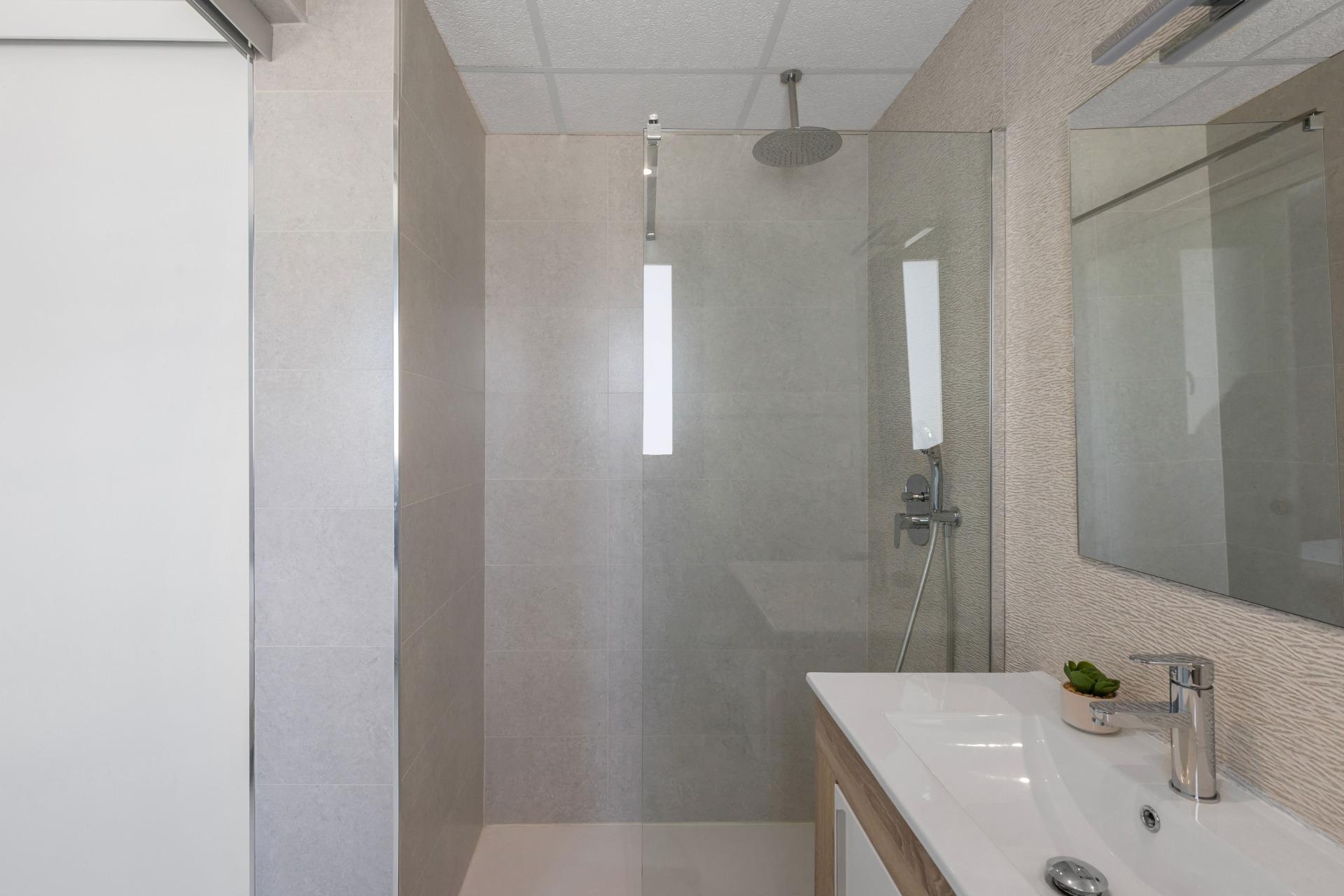 For sale - 2 Bedroom 2 Bathroom Penthouse in Orihuela Costa - Playa Flamenca  - Alicante