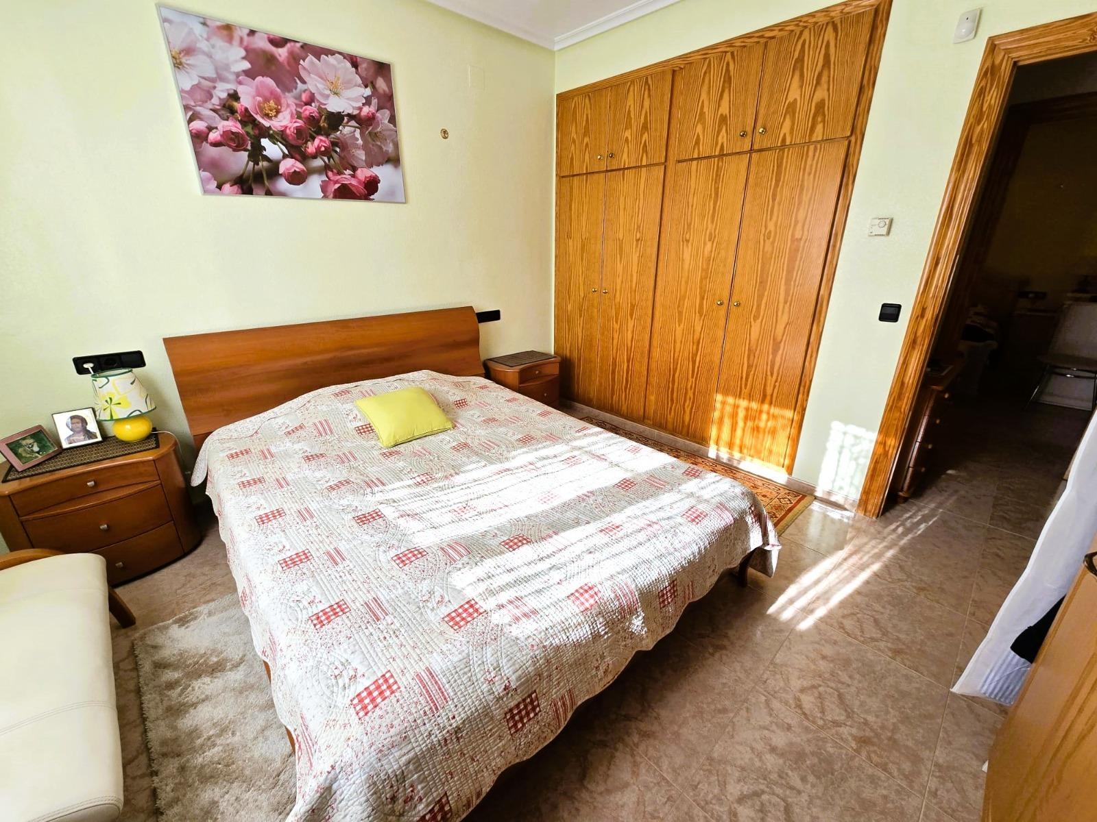 For sale - 3 Bedroom 2 Bathroom Villa in Orihuela Costa - Playa Flamenca  - Alicante