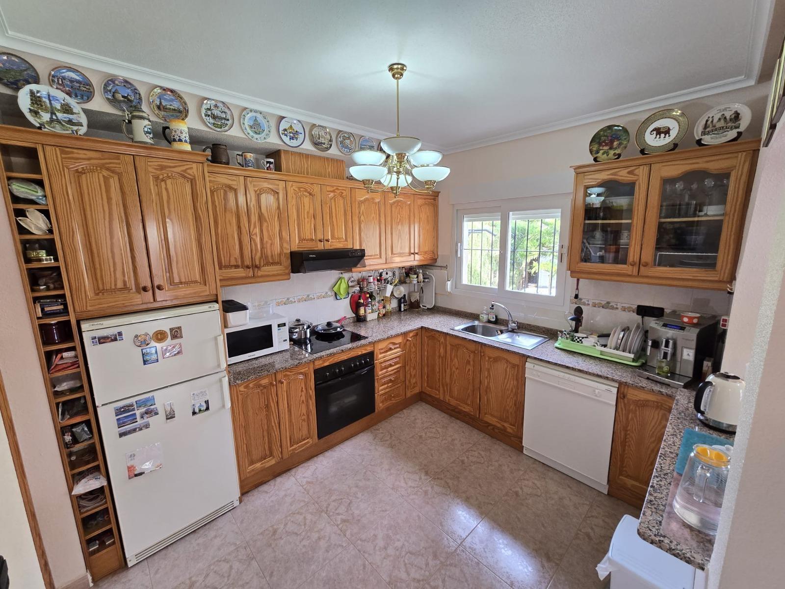 For sale - 3 Bedroom 2 Bathroom Villa in Orihuela Costa - Playa Flamenca  - Alicante