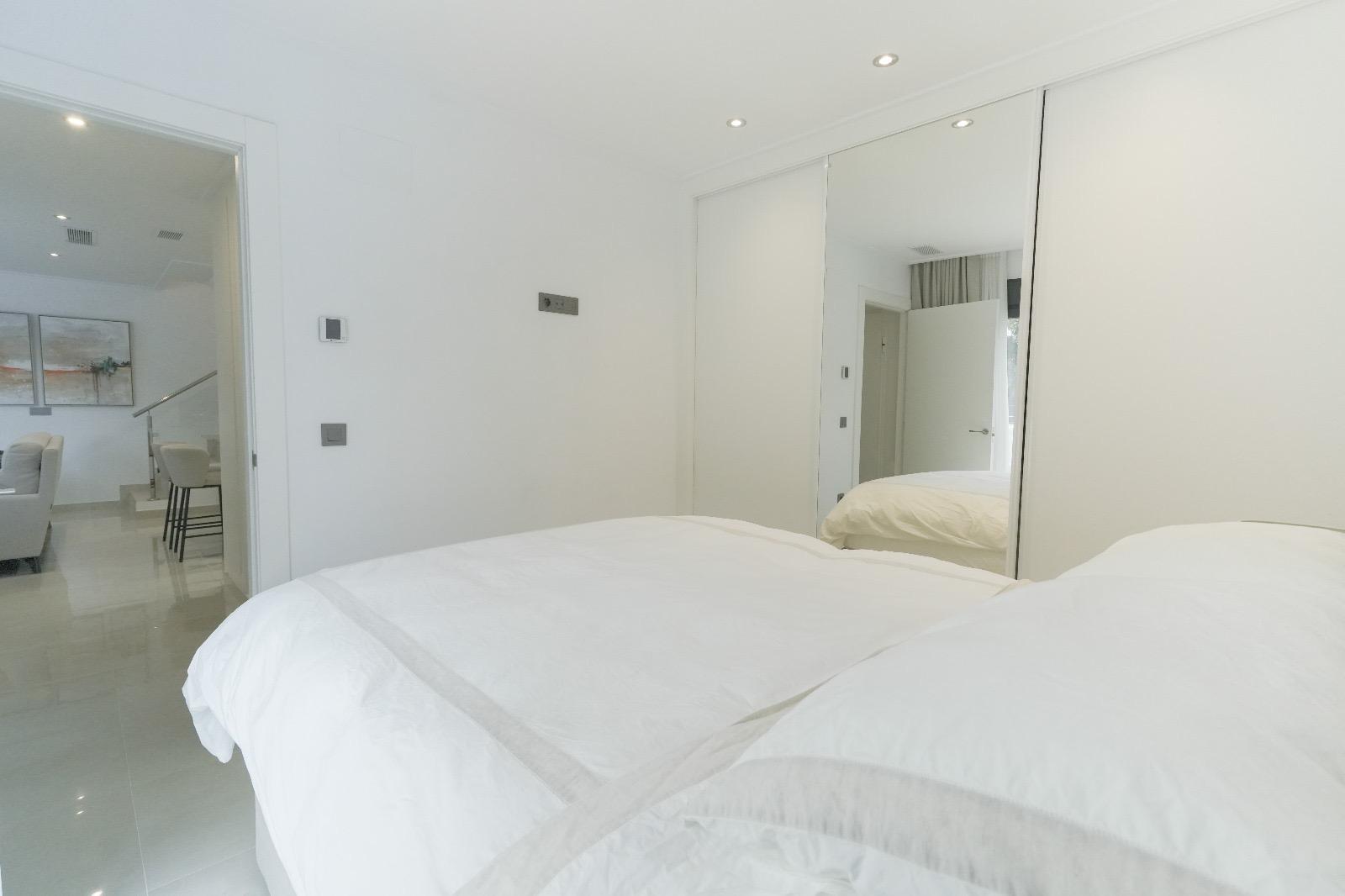 For sale - 3 Bedroom 2 Bathroom Villa in Dolores - Dolores  - Alicante