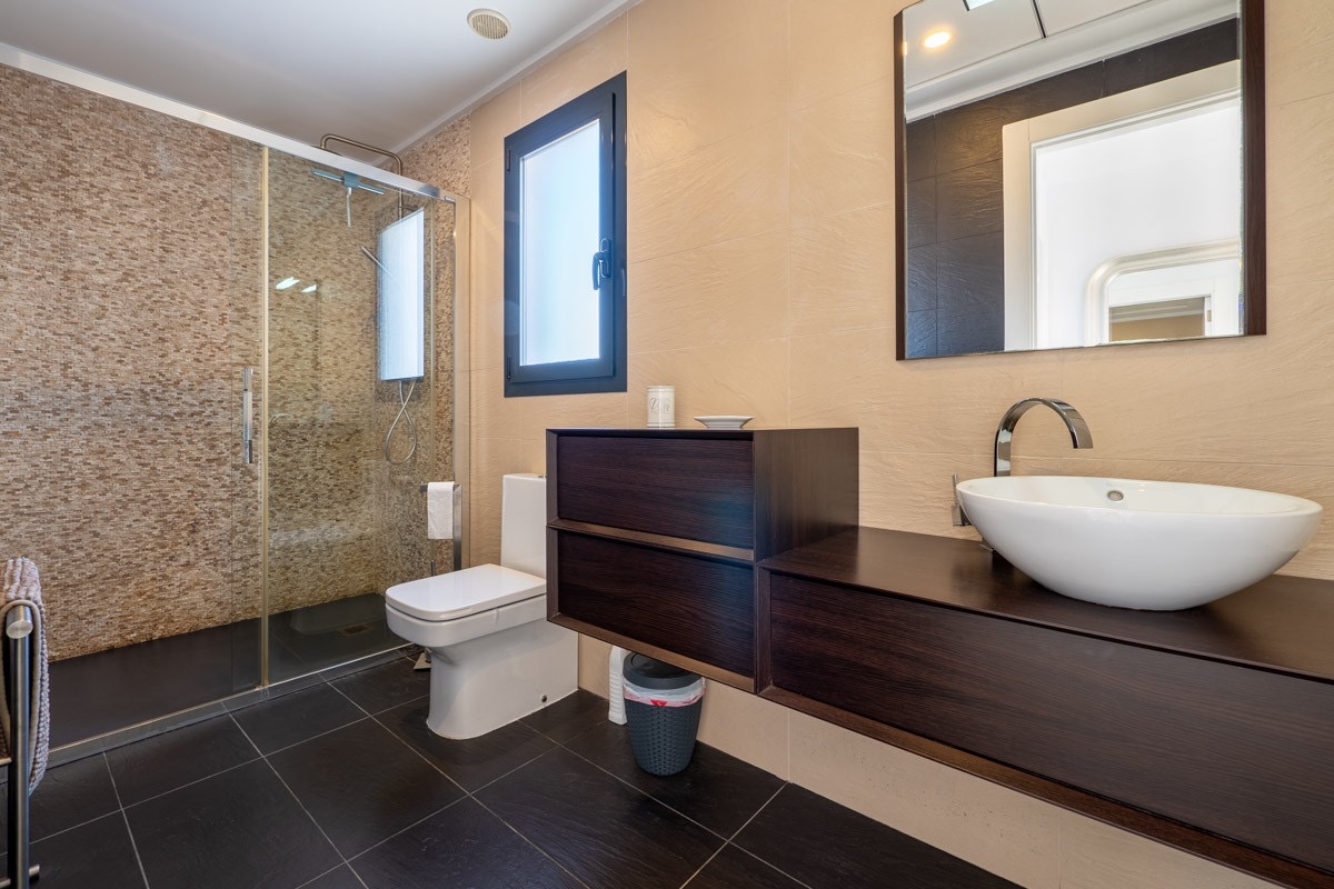 For sale - 3 Bedroom 2 Bathroom Villa in Ciudad Quesada - Costa Blanca  - Alicante