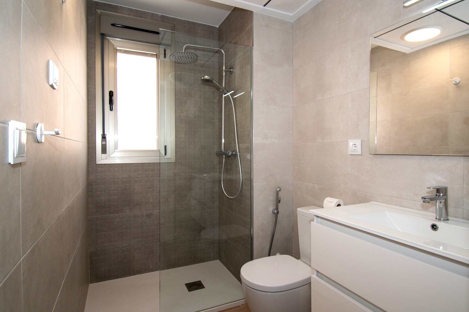 For sale - 5 Bedroom 4 Bathroom Villa in Orihuela Costa - Costa Blanca  - Alicante