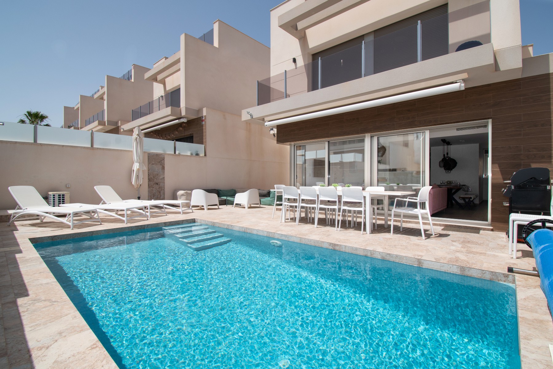 For sale - 5 Bedroom 4 Bathroom Villa in Orihuela Costa - Costa Blanca  - Alicante