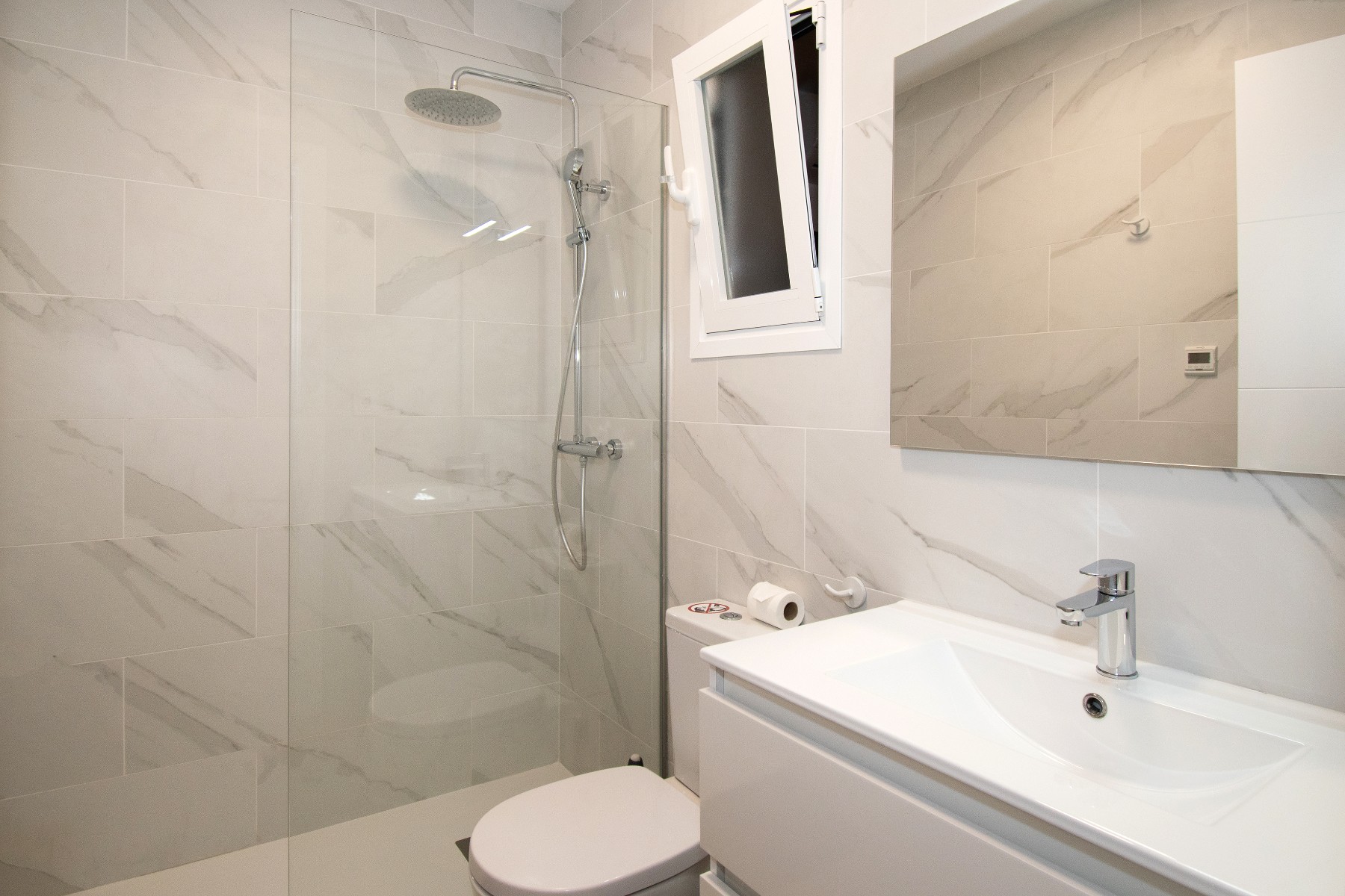 For sale - 5 Bedroom 4 Bathroom Villa in Orihuela Costa - Costa Blanca  - Alicante