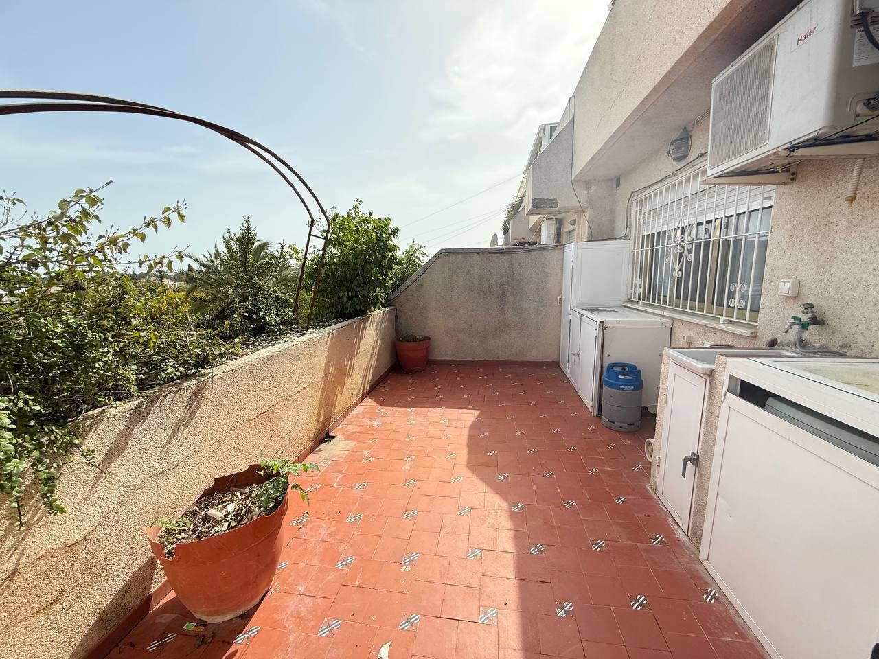 For sale - 3 Bedroom 2 Bathroom Apartment in Orihuela Costa - Punta Prima  - Alicante