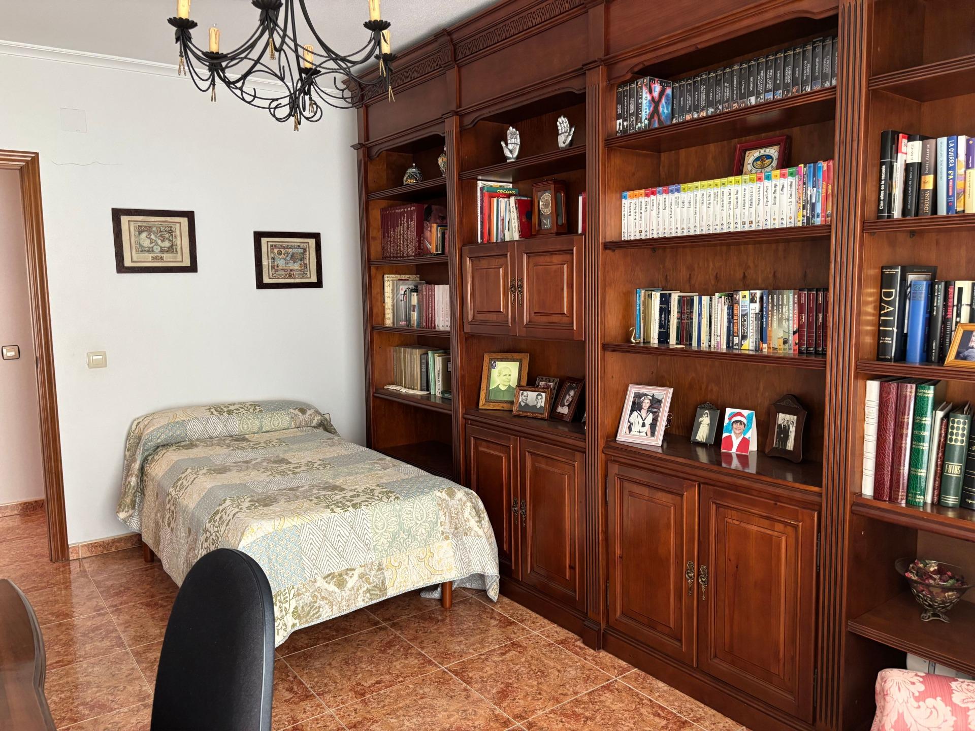 For sale - 5 Bedroom 3 Bathroom Town House in Formentera del Segura - Pueblo 5  - Alicante