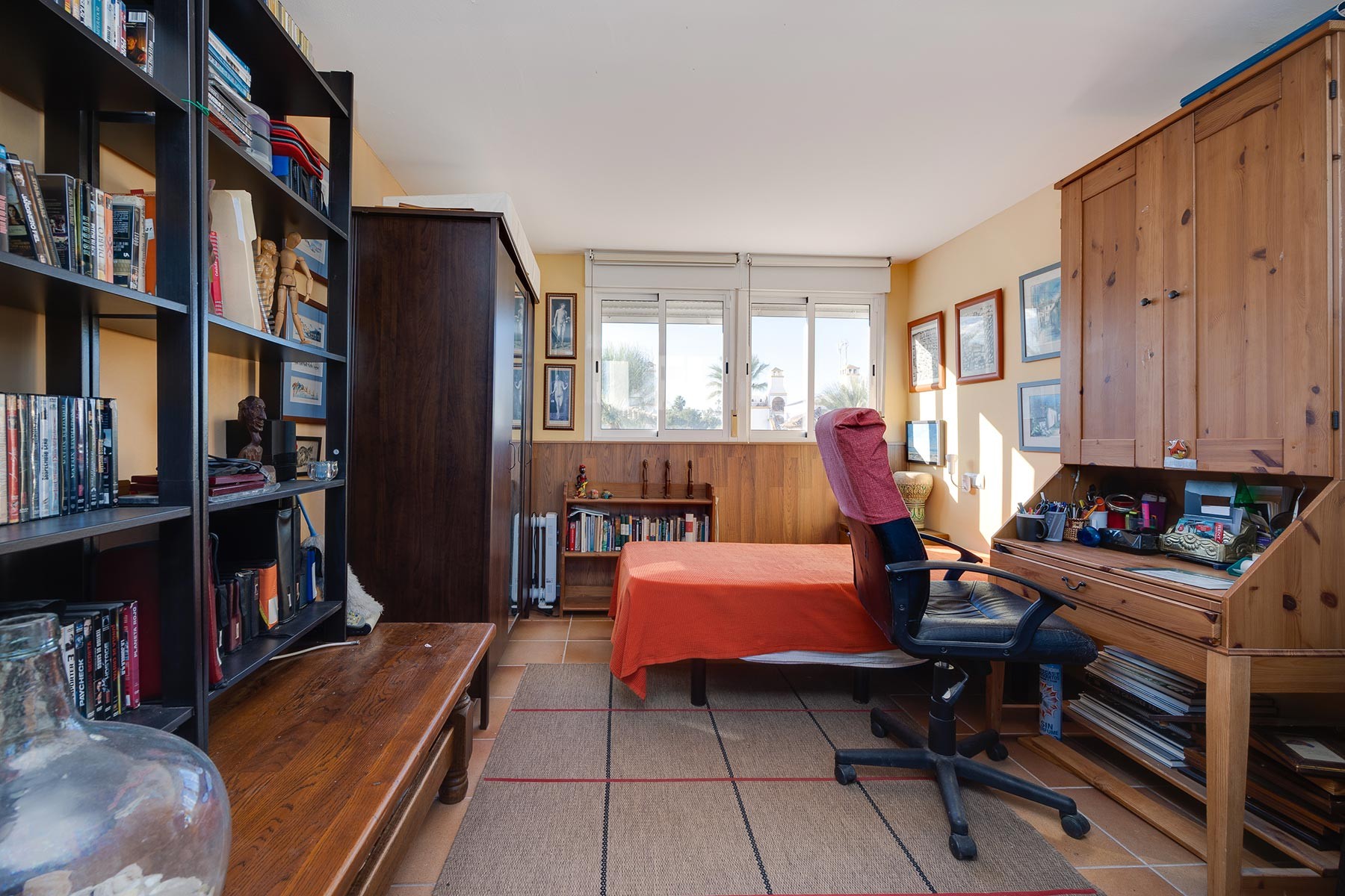 For sale - 4 Bedroom 2 Bathroom Villa in Villamartin - Costa Blanca  - Alicante