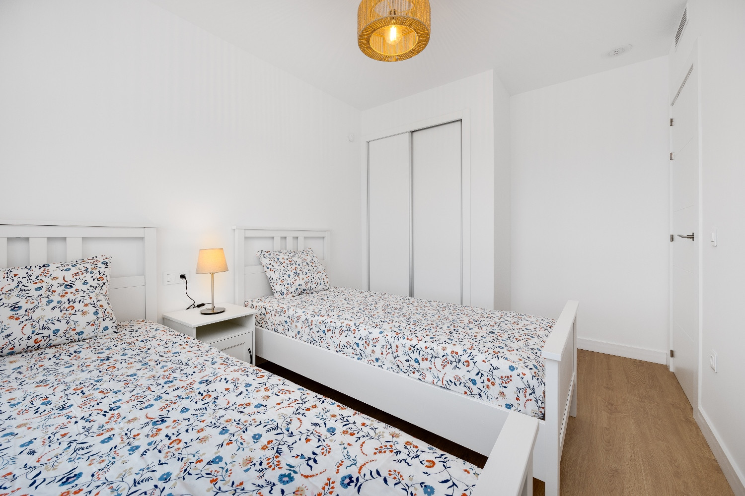 For sale - 2 Bedroom 2 Bathroom Apartment in Villamartin - Costa Blanca  - Alicante