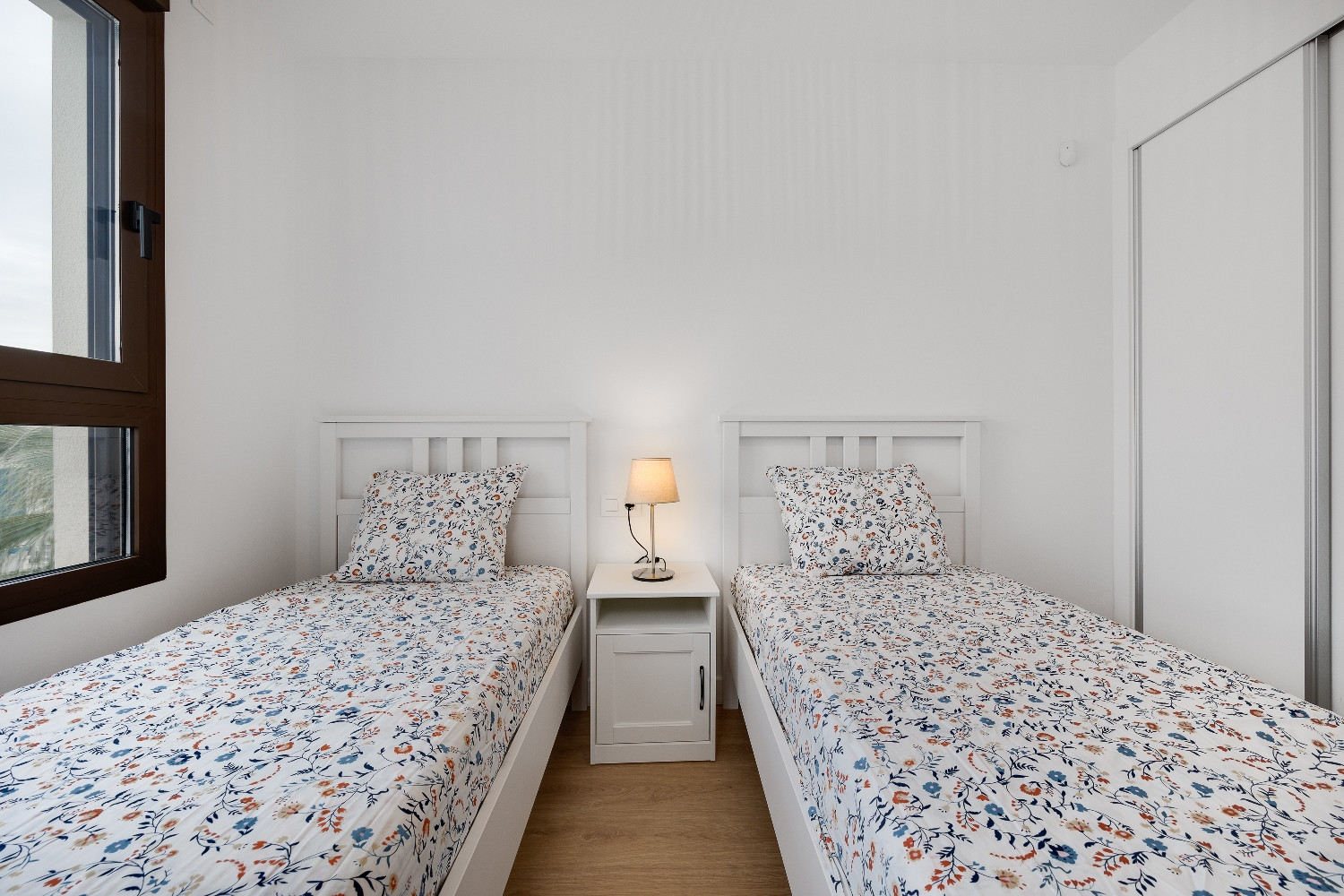 For sale - 2 Bedroom 2 Bathroom Apartment in Villamartin - Costa Blanca  - Alicante