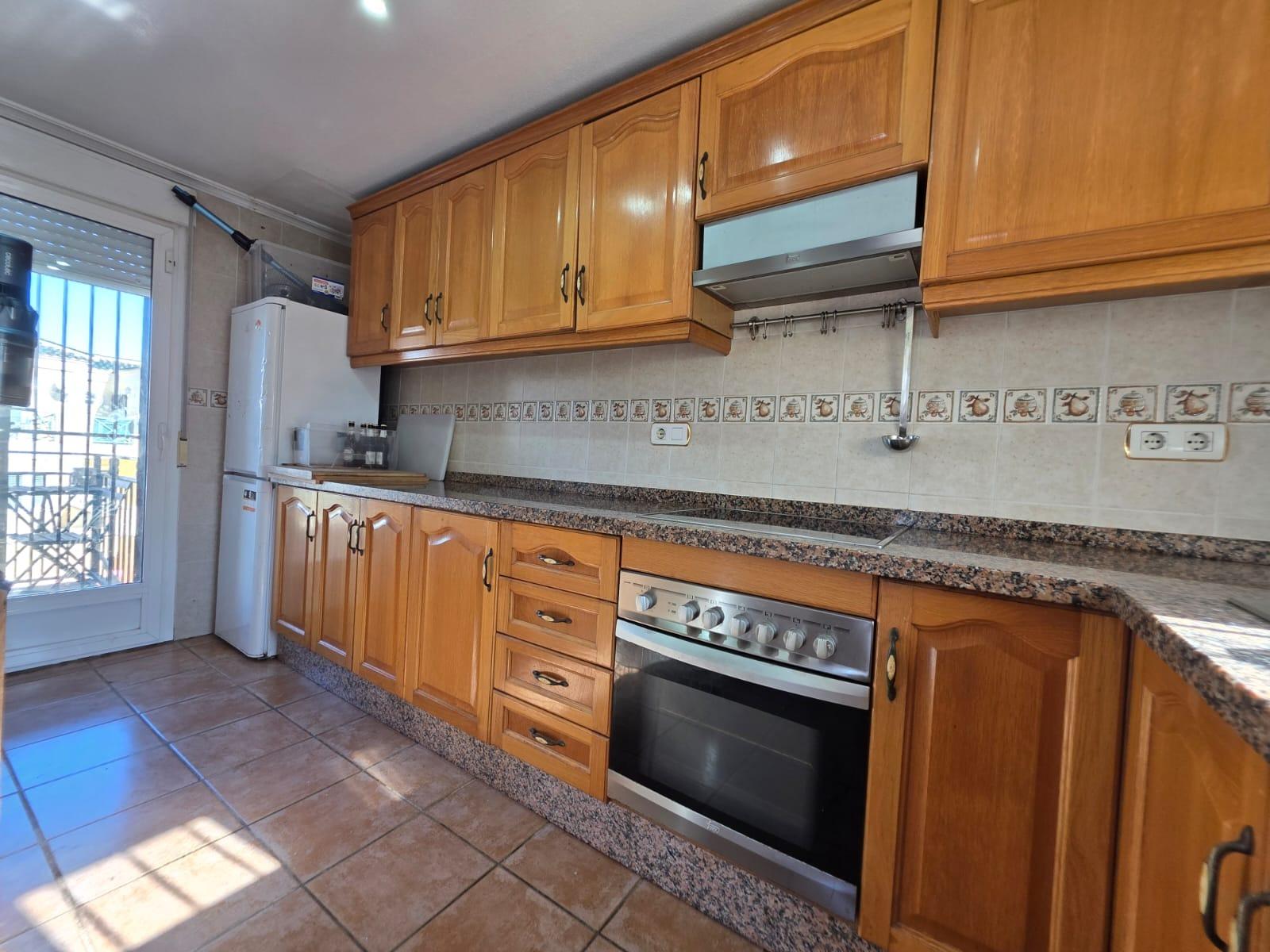 For sale - 4 Bedroom 1 Bathroom Villa in Orihuela Costa - Villamartín-las Filipinas  - Alicante