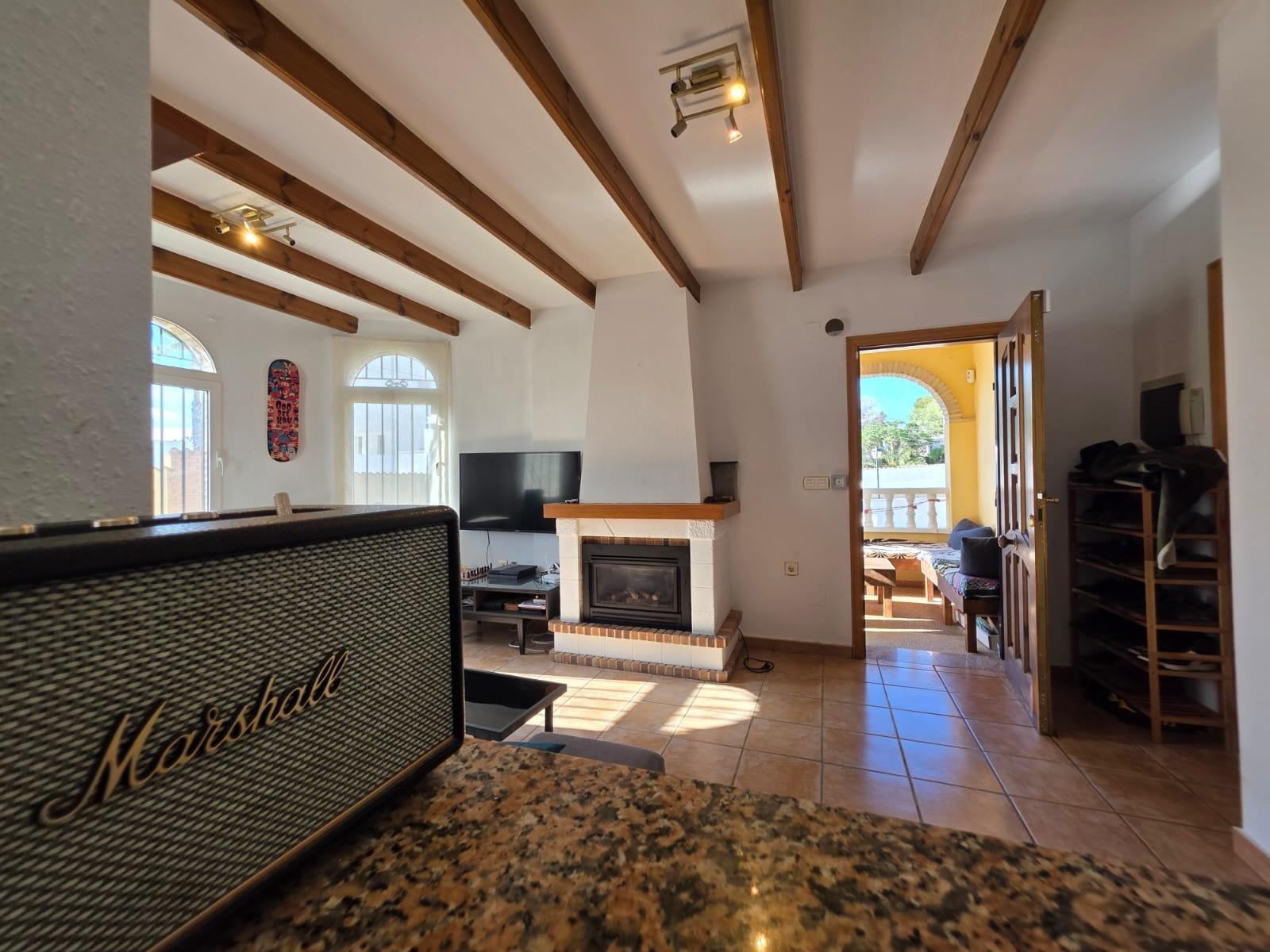 For sale - 4 Bedroom 1 Bathroom Villa in Orihuela Costa - Villamartín-las Filipinas  - Alicante