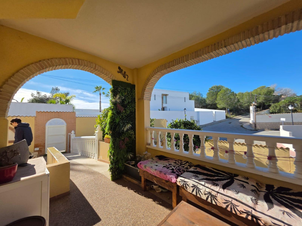 4 Bedroom 1 Bathroom Villa in Orihuela Costa