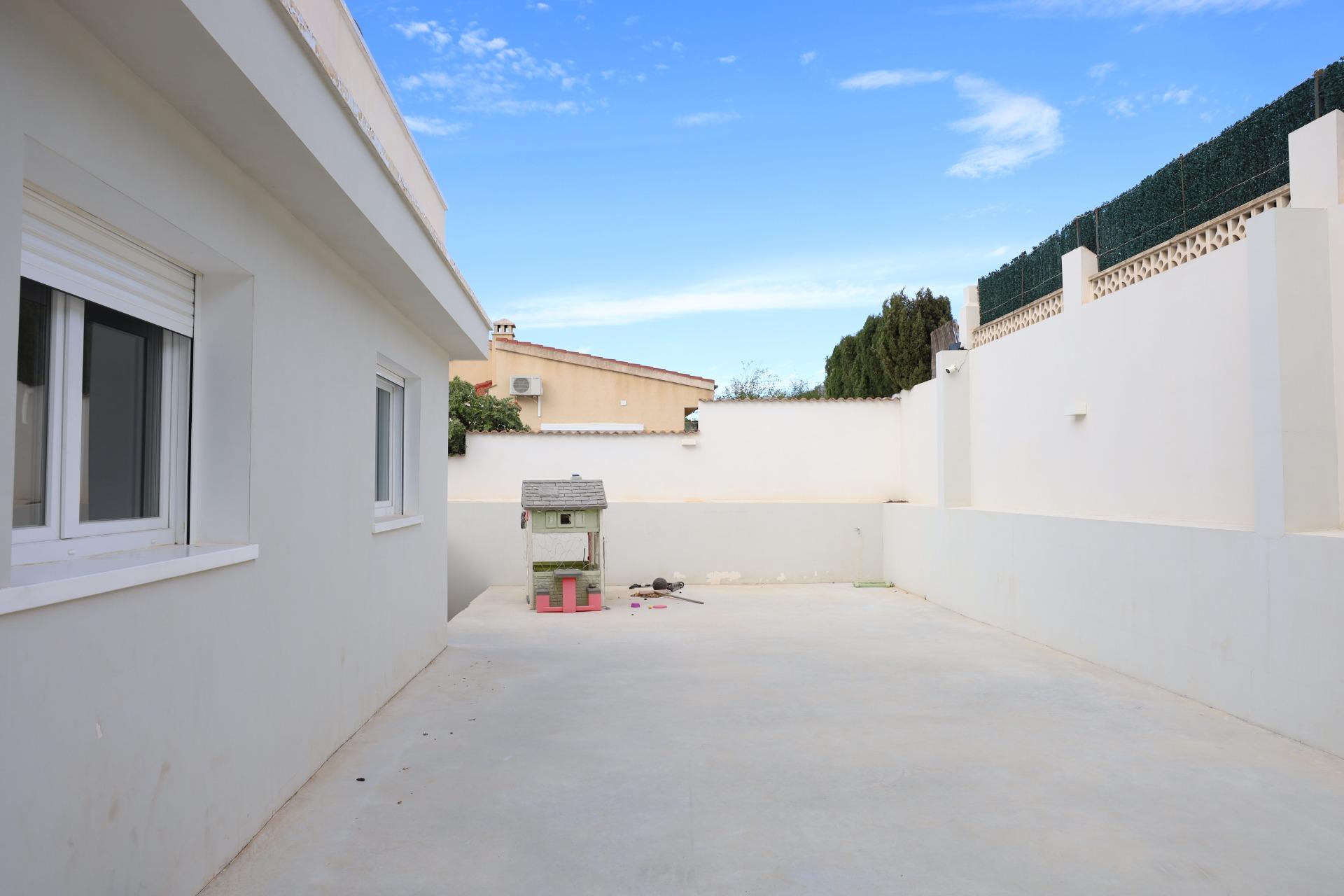 For sale - 5 Bedroom 3 Bathroom Villa in Ciudad Quesada - Costa Blanca Sur  - Alicante