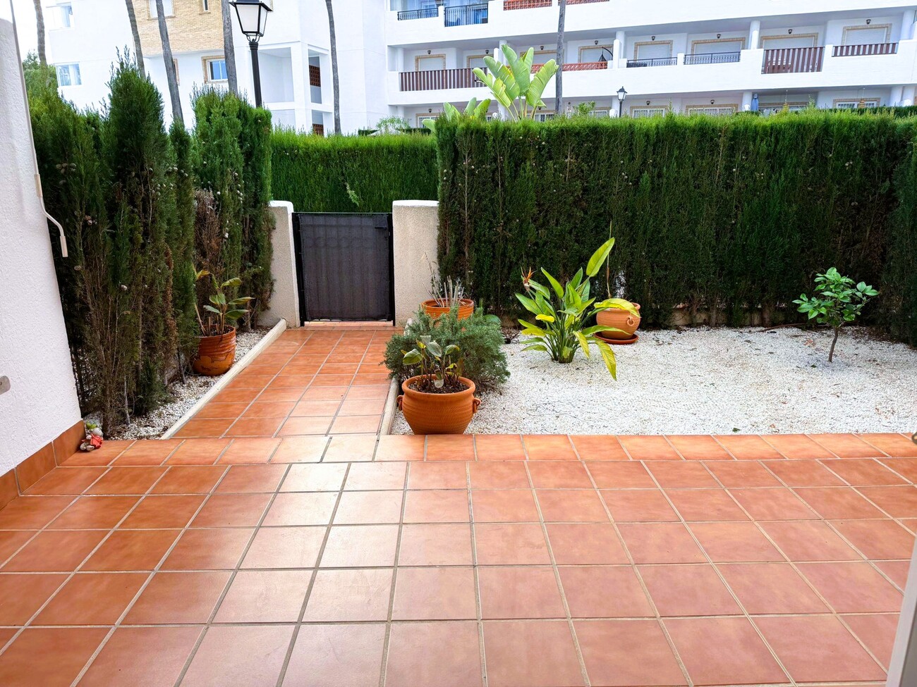 For sale - 3 Bedroom 2 Bathroom Apartment in Villamartin - Villamartin  - Alicante