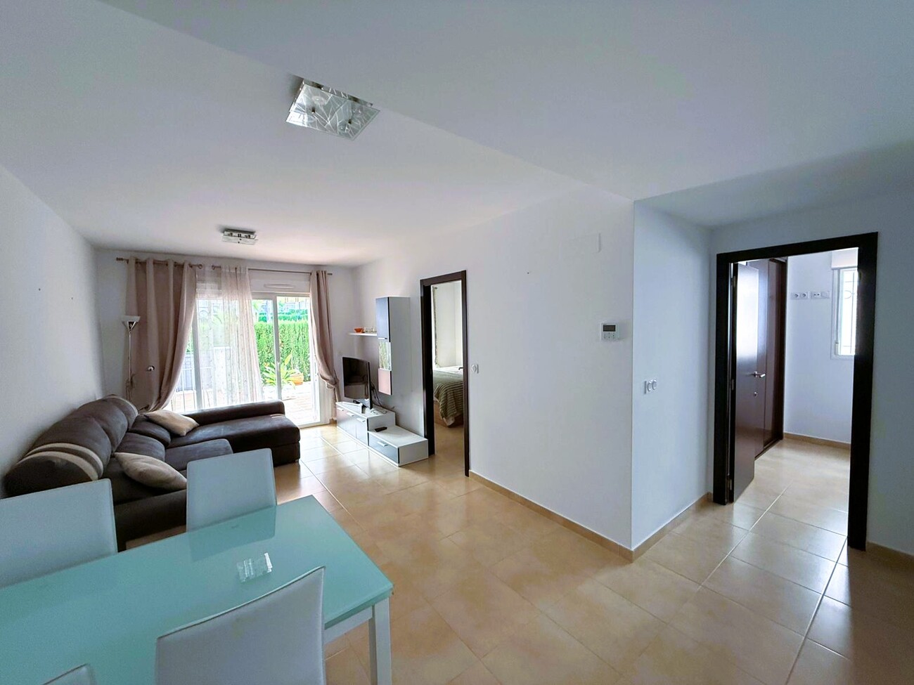 For sale - 3 Bedroom 2 Bathroom Apartment in Villamartin - Villamartin  - Alicante