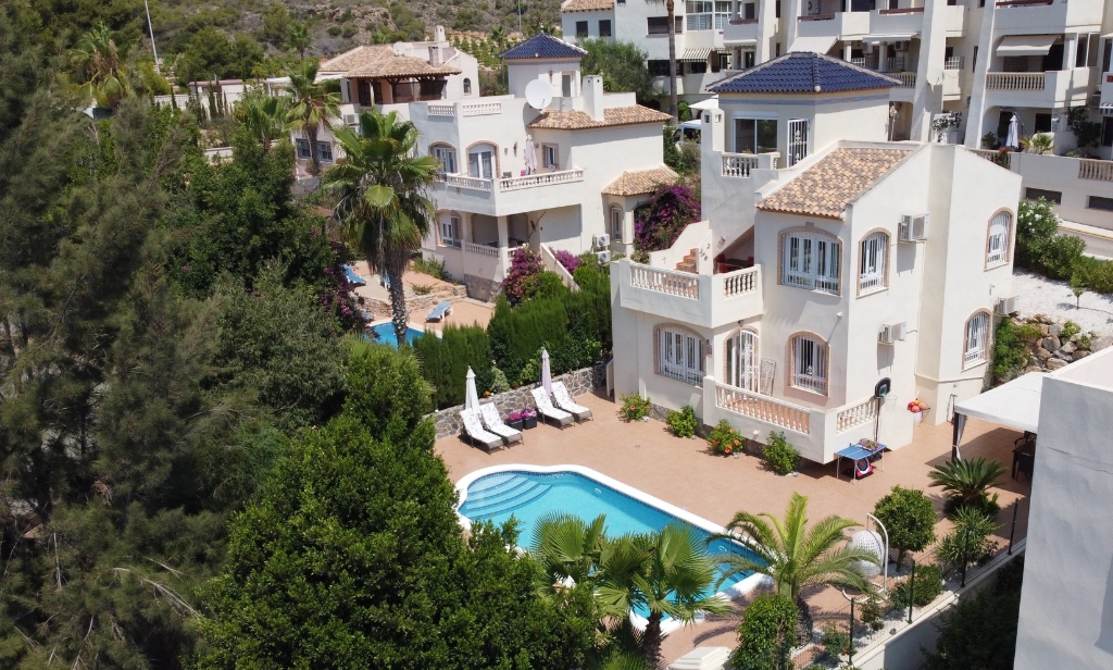 For sale - 4 Bedroom 4 Bathroom Villa in Las Ramblas Golf - Las Ramblas  - Alicante