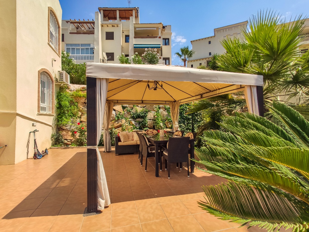 For sale - 4 Bedroom 4 Bathroom Villa in Las Ramblas Golf - Las Ramblas  - Alicante