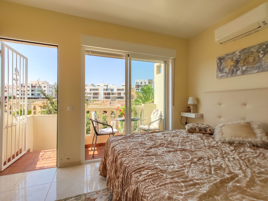 For sale - 4 Bedroom 4 Bathroom Villa in Las Ramblas Golf - Las Ramblas  - Alicante