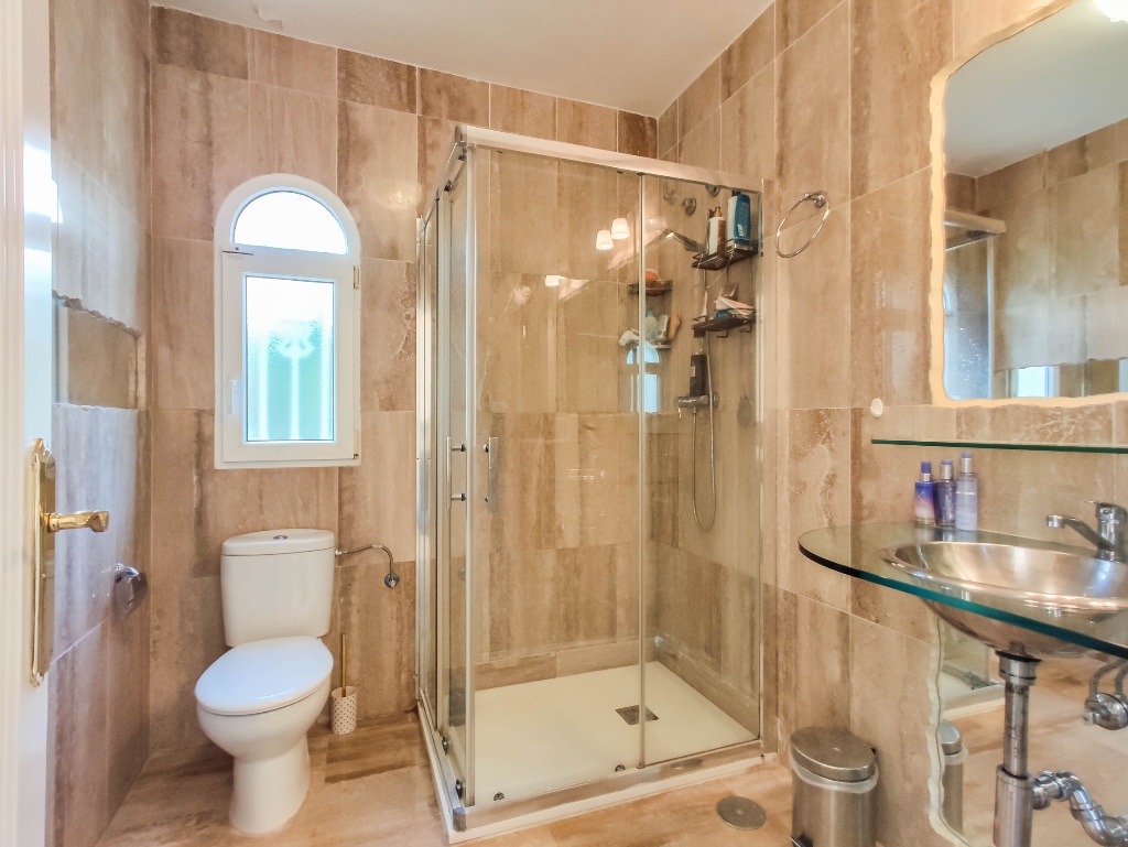 For sale - 4 Bedroom 4 Bathroom Villa in Las Ramblas Golf - Las Ramblas  - Alicante