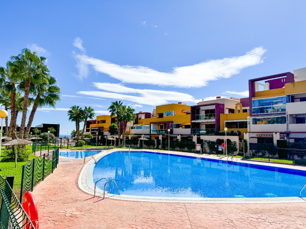 For sale - 2 Bedroom 1 Bathroom Apartamento in Playa Flamenca - Playa Flamenca  - Alicante