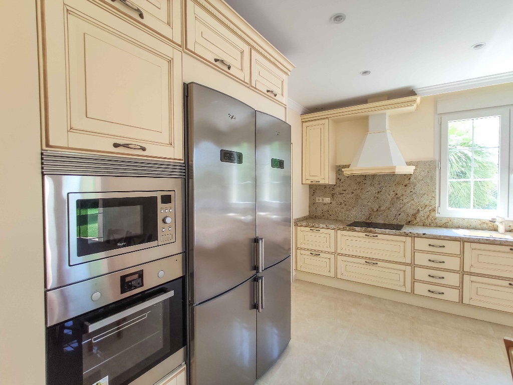 For sale - 6 Bedroom 8 Bathroom Villa in Cabo Roig - Cabo Roig  - Alicante