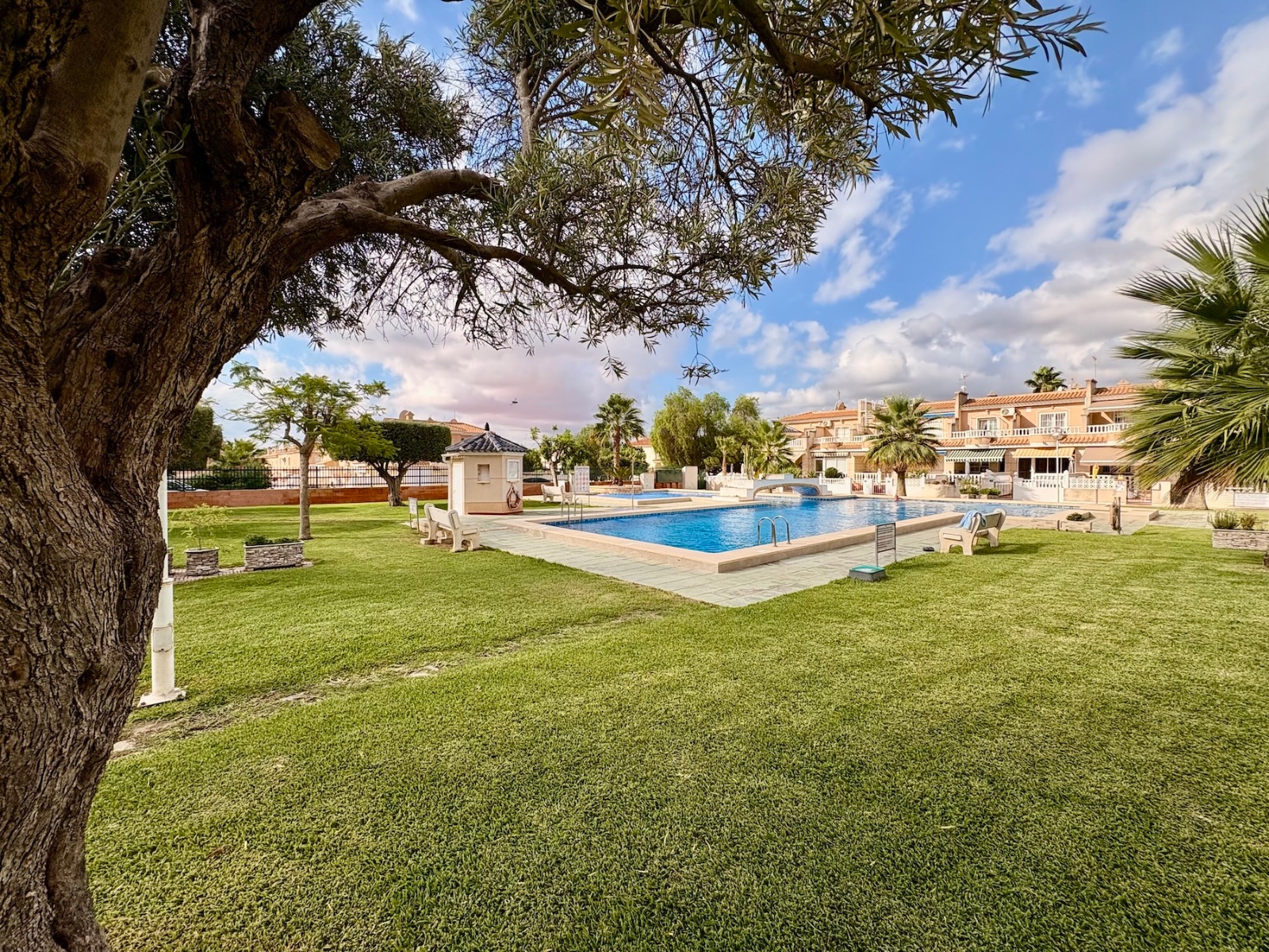 Sold - 3 Bedroom 2 Bathroom Adosado in Rojales - Ciudad Quesada  - Alicante