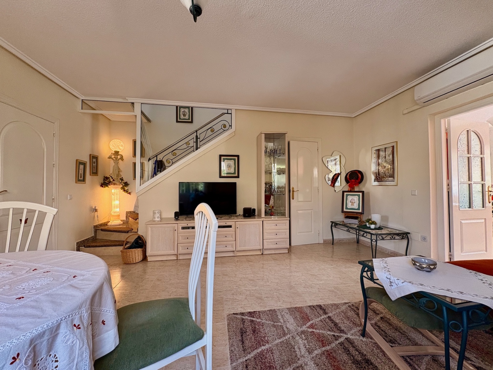 Sold - 3 Bedroom 2 Bathroom Adosado in Rojales - Ciudad Quesada  - Alicante