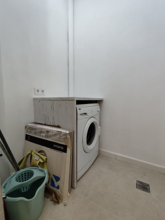 For sale - 2 Bedroom 1 Bathroom Bungalow in La Siesta -  - Alicante