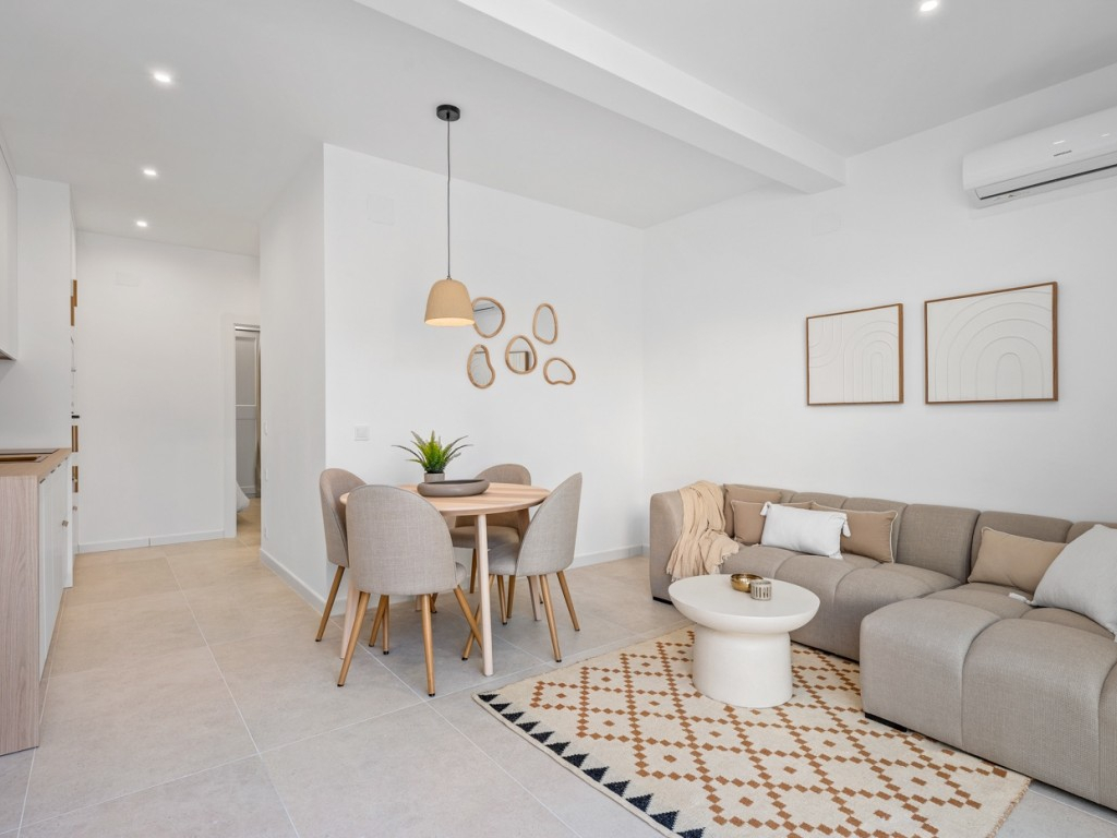 2 Bedroom 1 Bathroom Bungalow in La Siesta