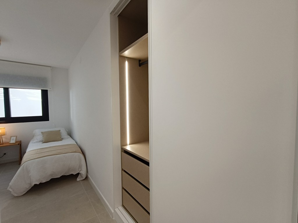 For sale - 3 Bedroom 2 Bathroom Villa in El Chaparral - El Chaparral - Alicante