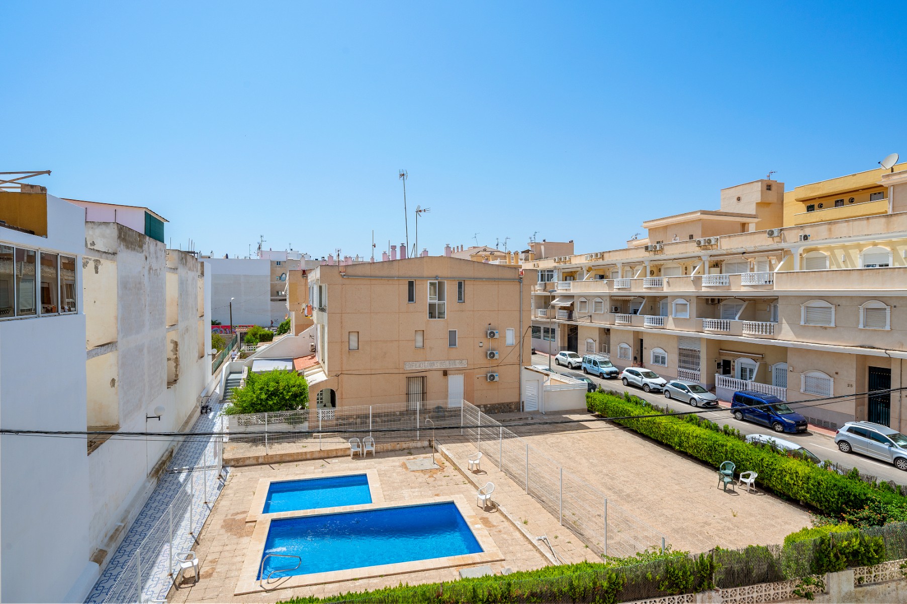 For sale - 3 Bedroom 2 Bathroom Apartment in Torrevieja - Torrevieja  - Alicante