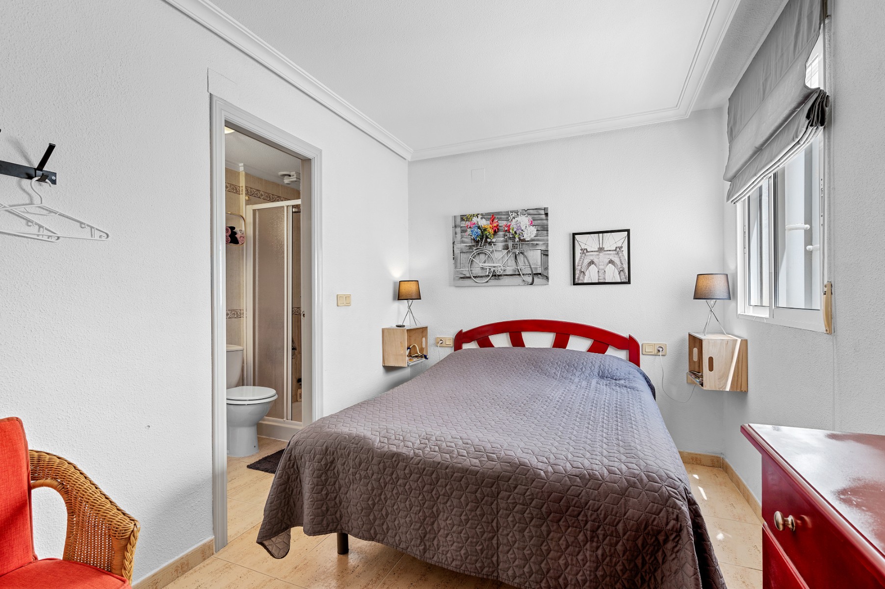 For sale - 3 Bedroom 2 Bathroom Apartment in Torrevieja - Torrevieja  - Alicante