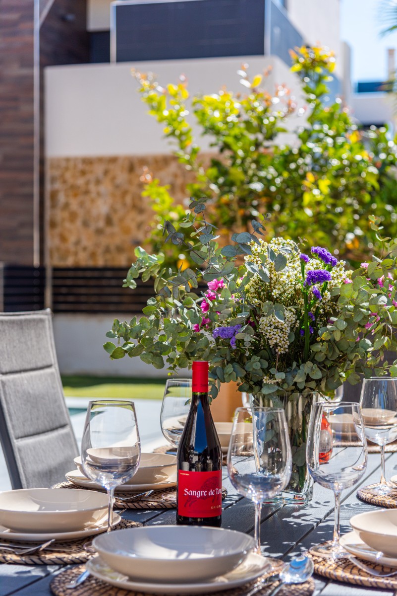 For sale - 4 Bedroom 4 Bathroom Villa in Orihuela Costa - Lomas de Campoamor  - Alicante