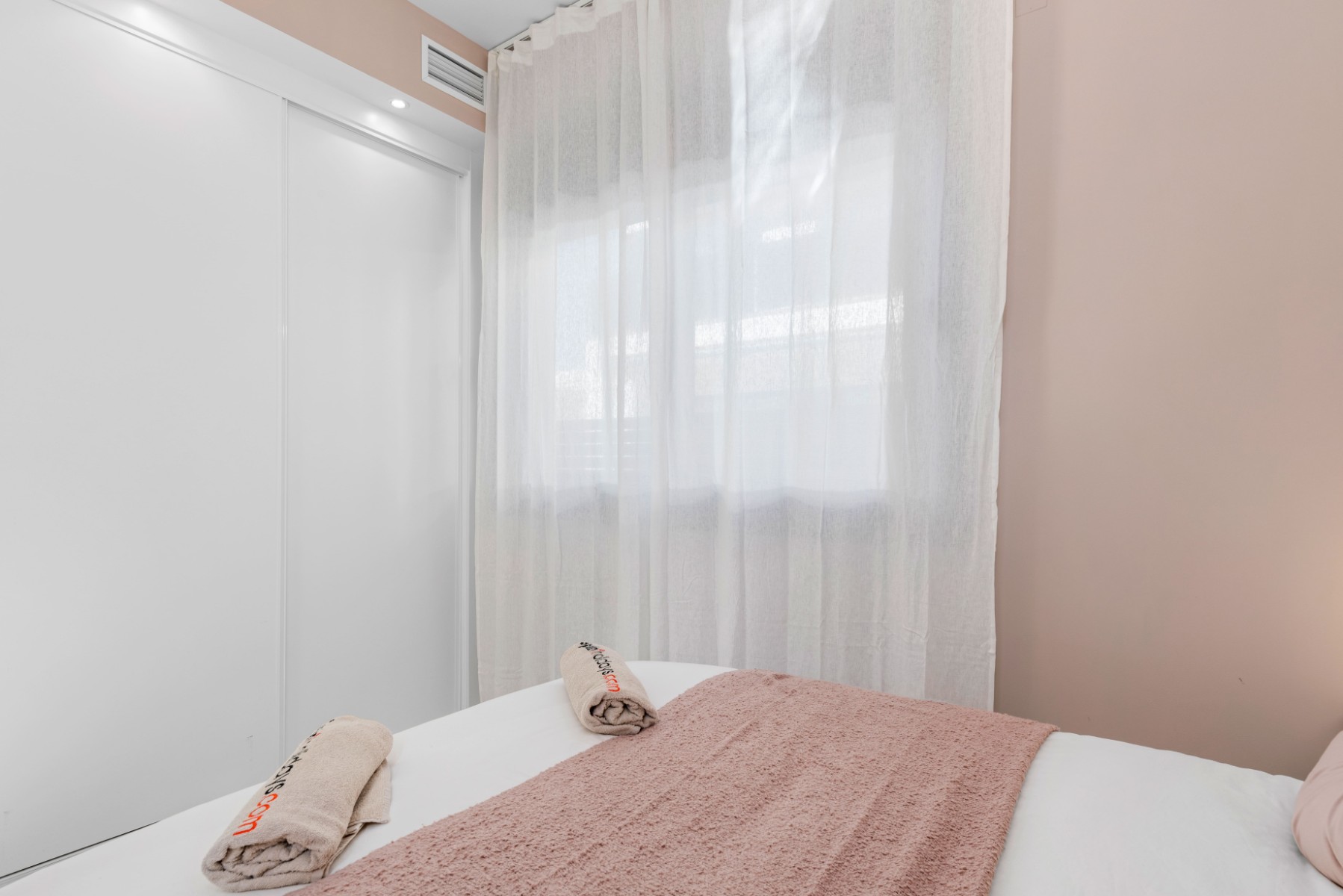 For sale - 4 Bedroom 4 Bathroom Villa in Orihuela Costa - Lomas de Campoamor  - Alicante