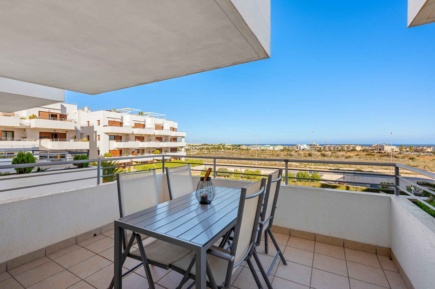 Sold - 2 Bedroom 2 Bathroom Apartment in Lomas de Cabo Roig - Lomas de Cabo Roig  - Alicante