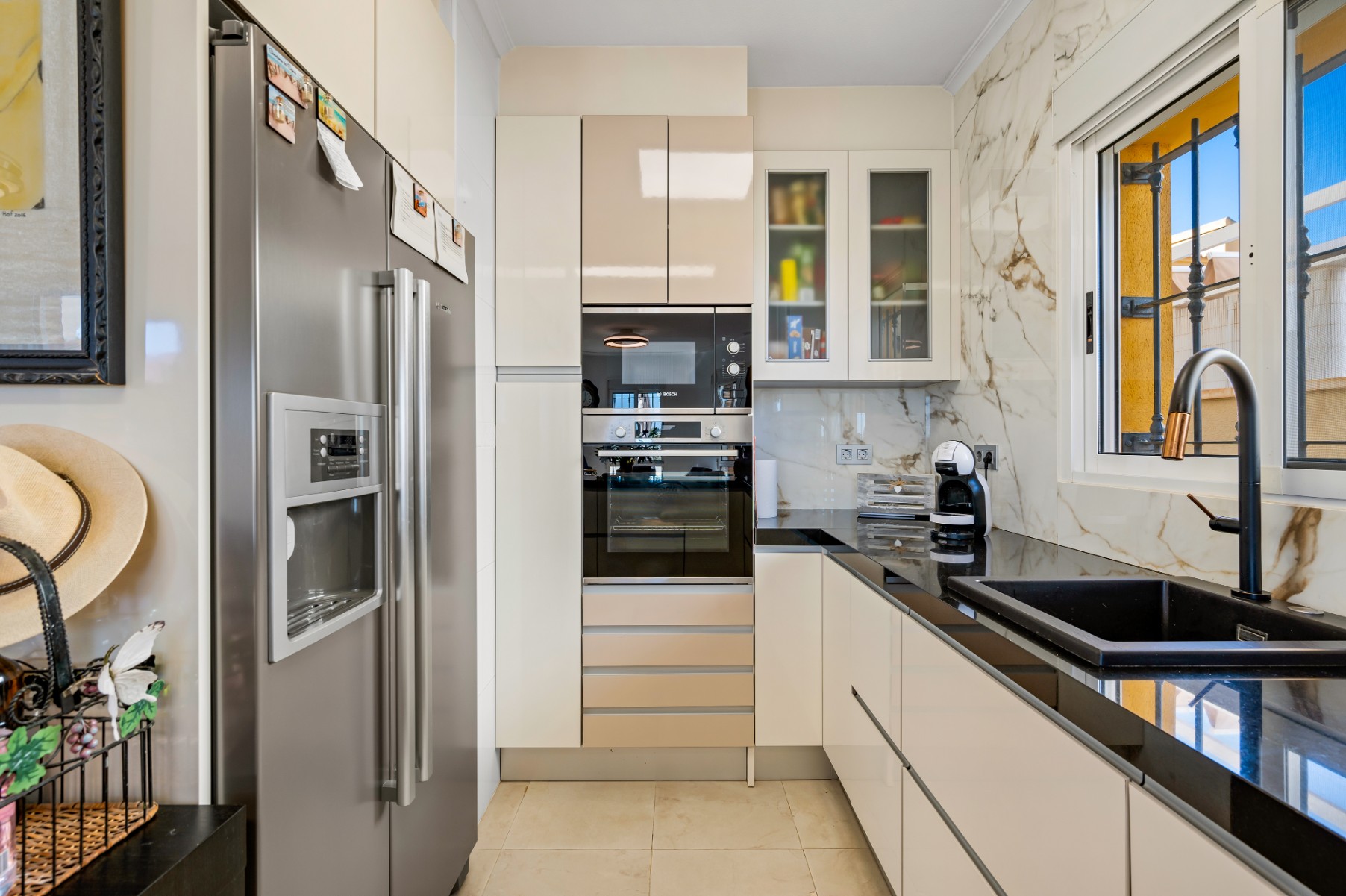 For sale - 3 Bedroom 2 Bathroom Villa in El Raso - El Raso  - Alicante