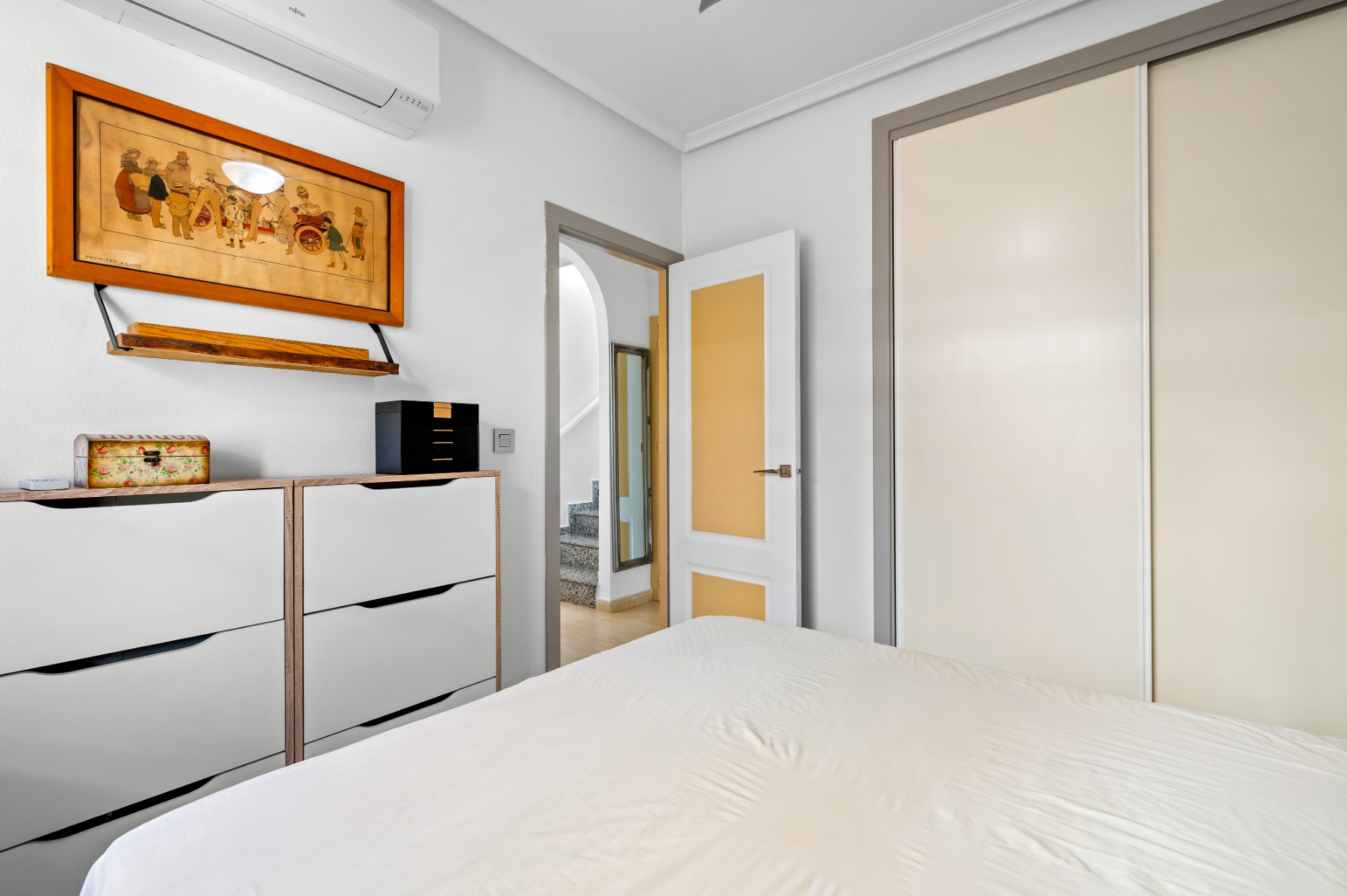 For sale - 3 Bedroom 2 Bathroom Villa in El Raso - El Raso  - Alicante