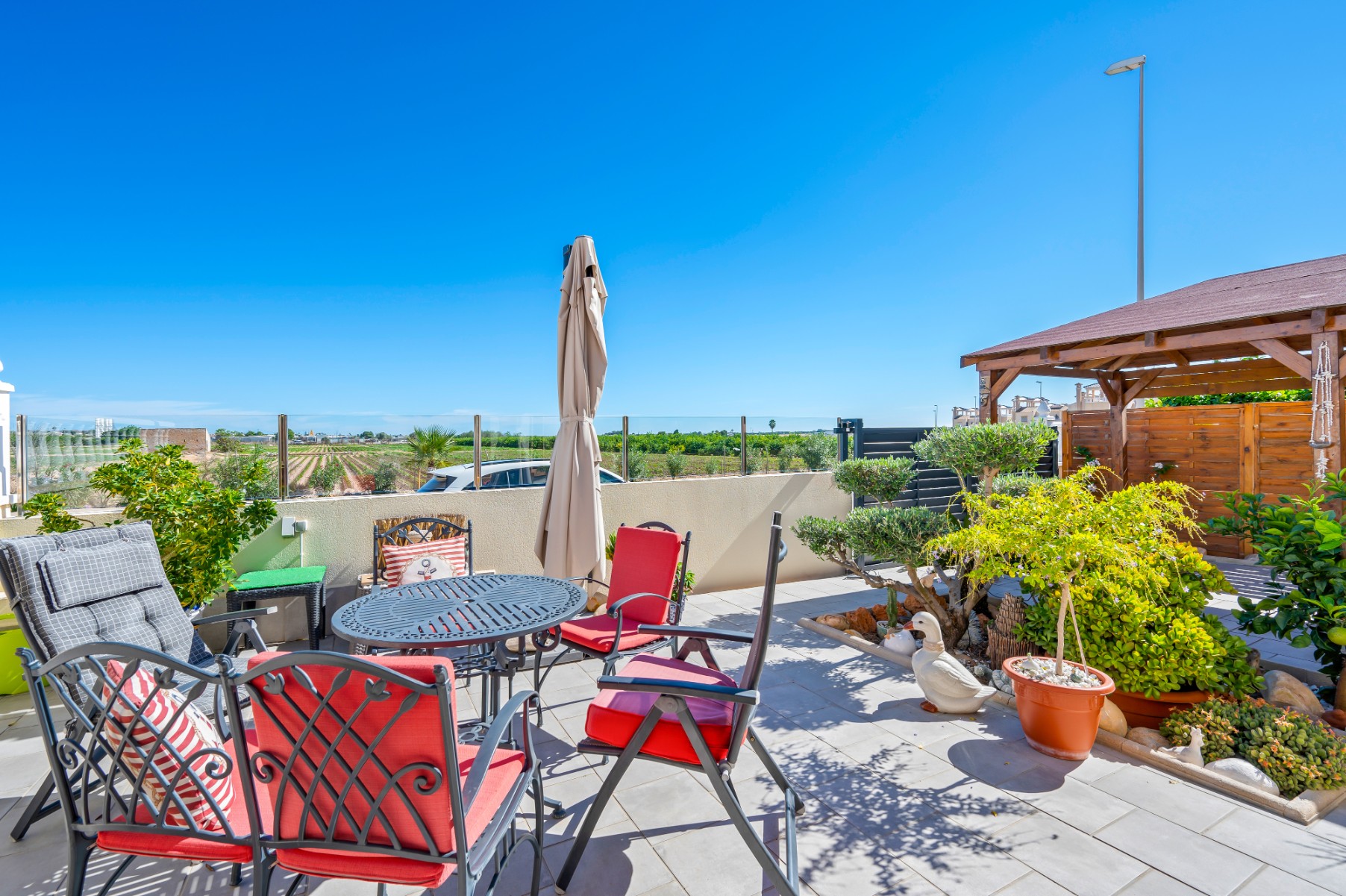 For sale - 3 Bedroom 2 Bathroom Villa in El Raso - El Raso  - Alicante