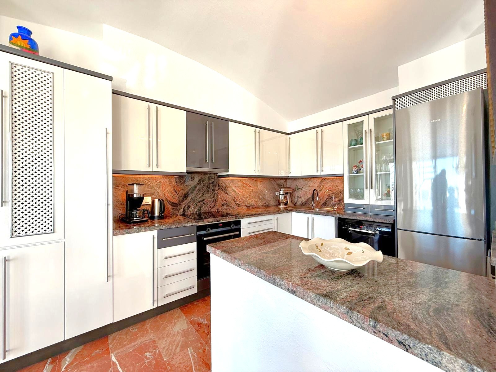 For sale - 3 Bedroom 3 Bathroom Apartment in Orihuela Costa - Las Ramblas  - Alicante