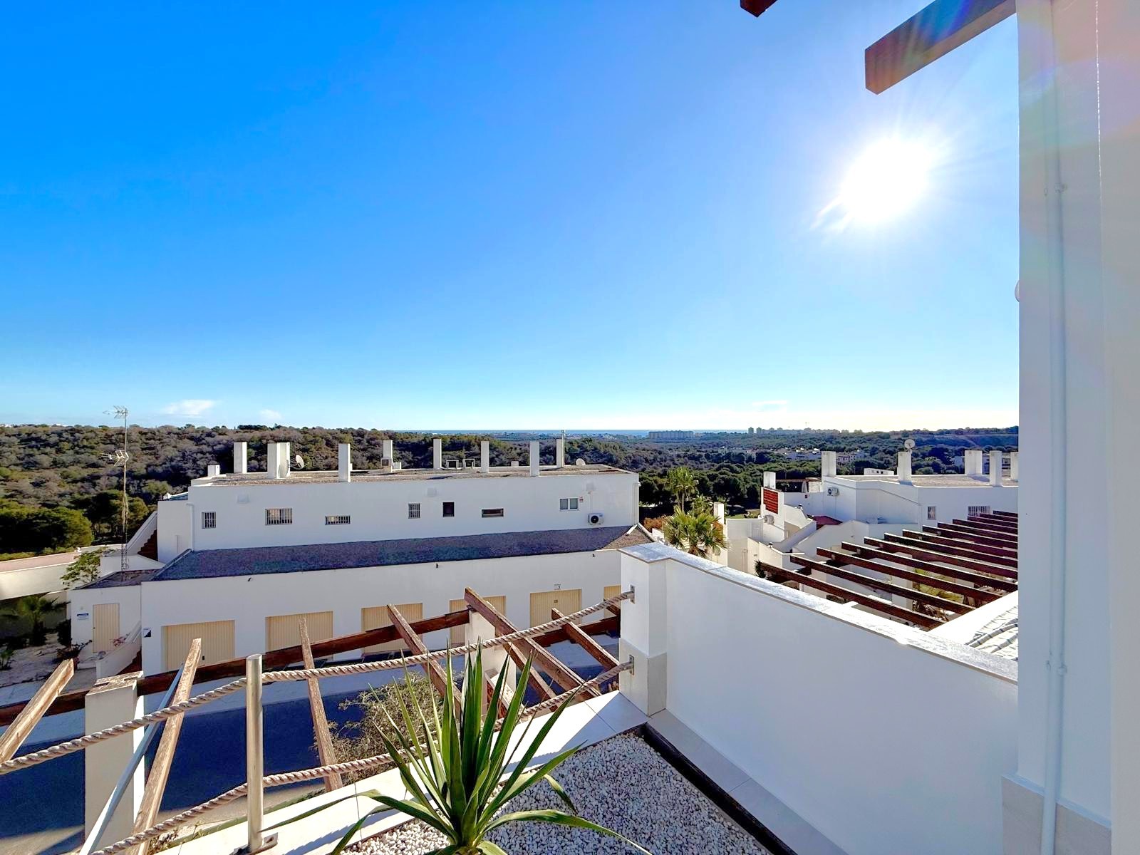 For sale - 3 Bedroom 3 Bathroom Apartment in Orihuela Costa - Las Ramblas  - Alicante