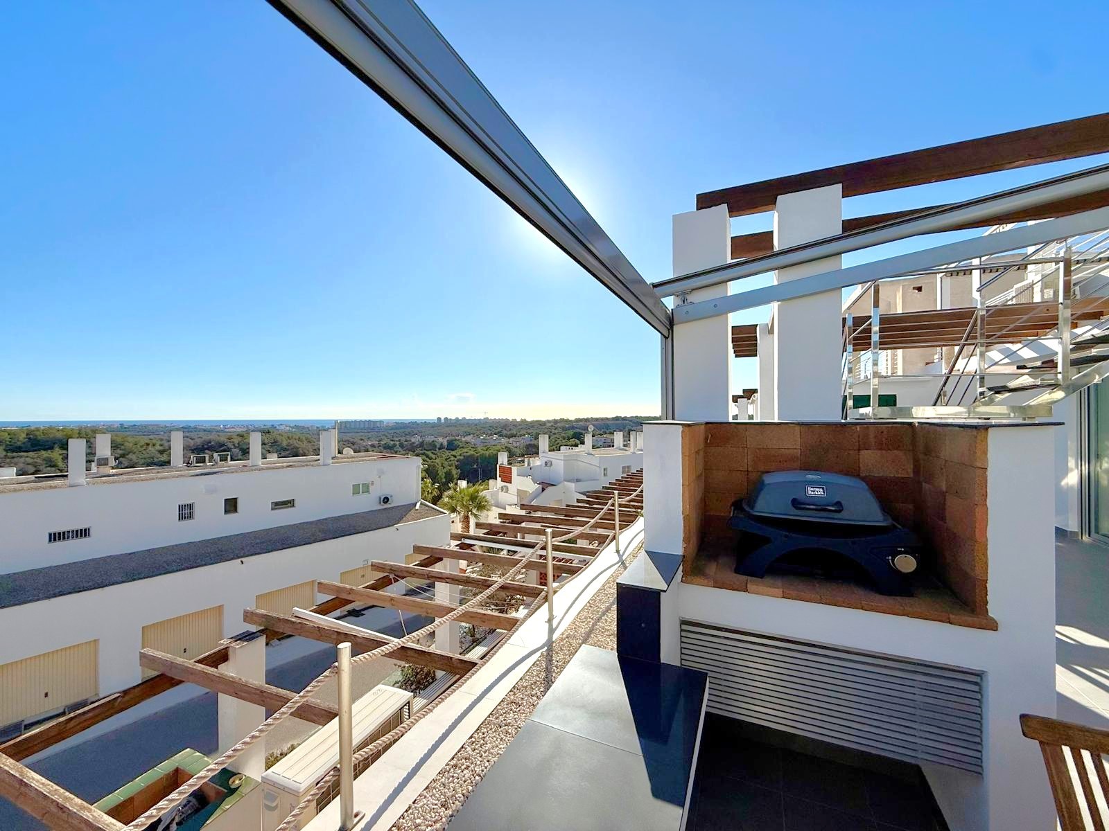 For sale - 3 Bedroom 3 Bathroom Apartment in Orihuela Costa - Las Ramblas  - Alicante