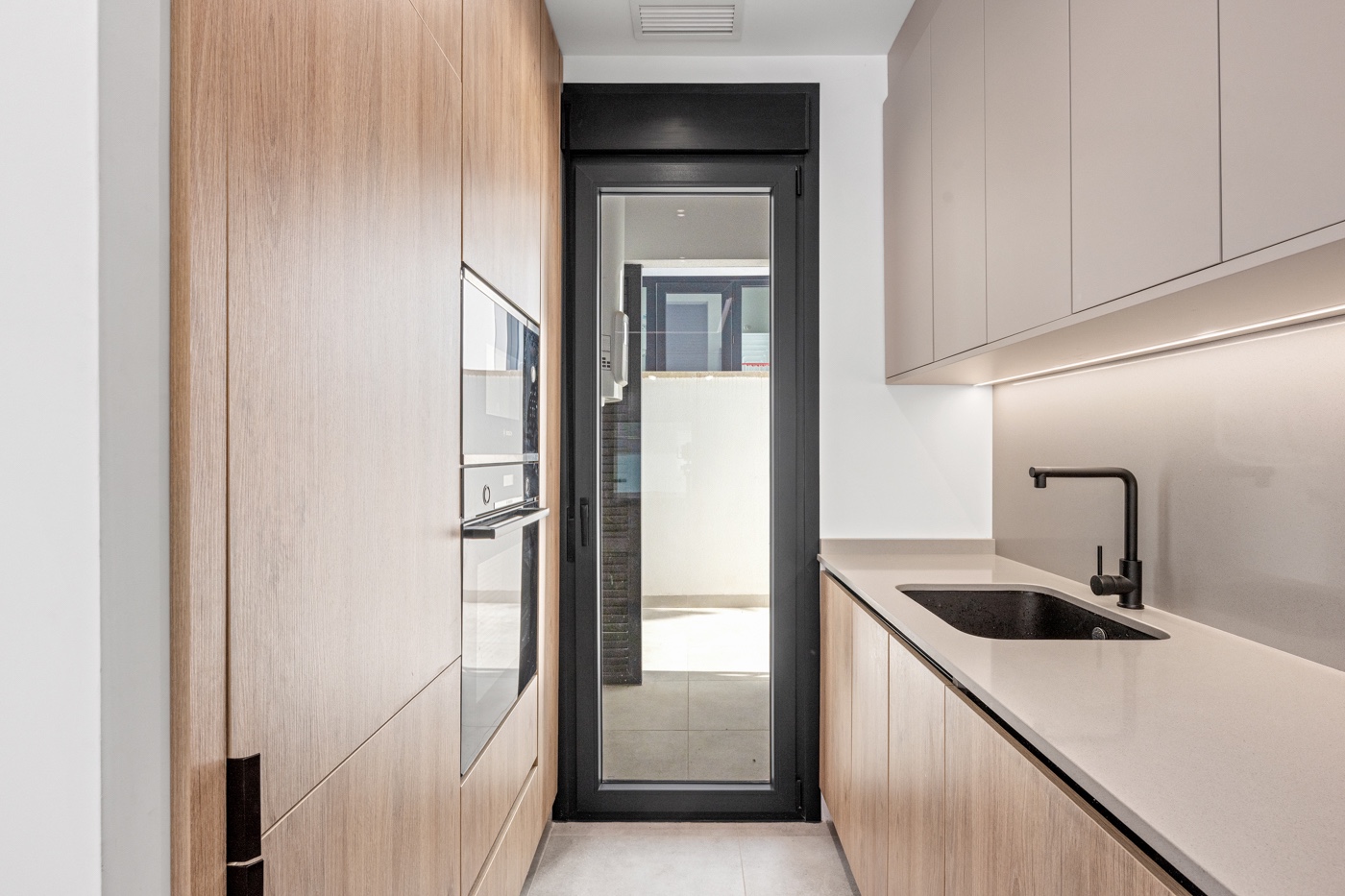 For sale - 3 Bedroom 3 Bathroom Villa in Orihuela Costa - Costa Blanca  - Alicante