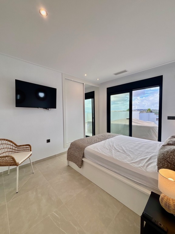 For sale - 2 Bedroom 2 Bathroom Villa in Benijofar - Costa Blanca  - Alicante