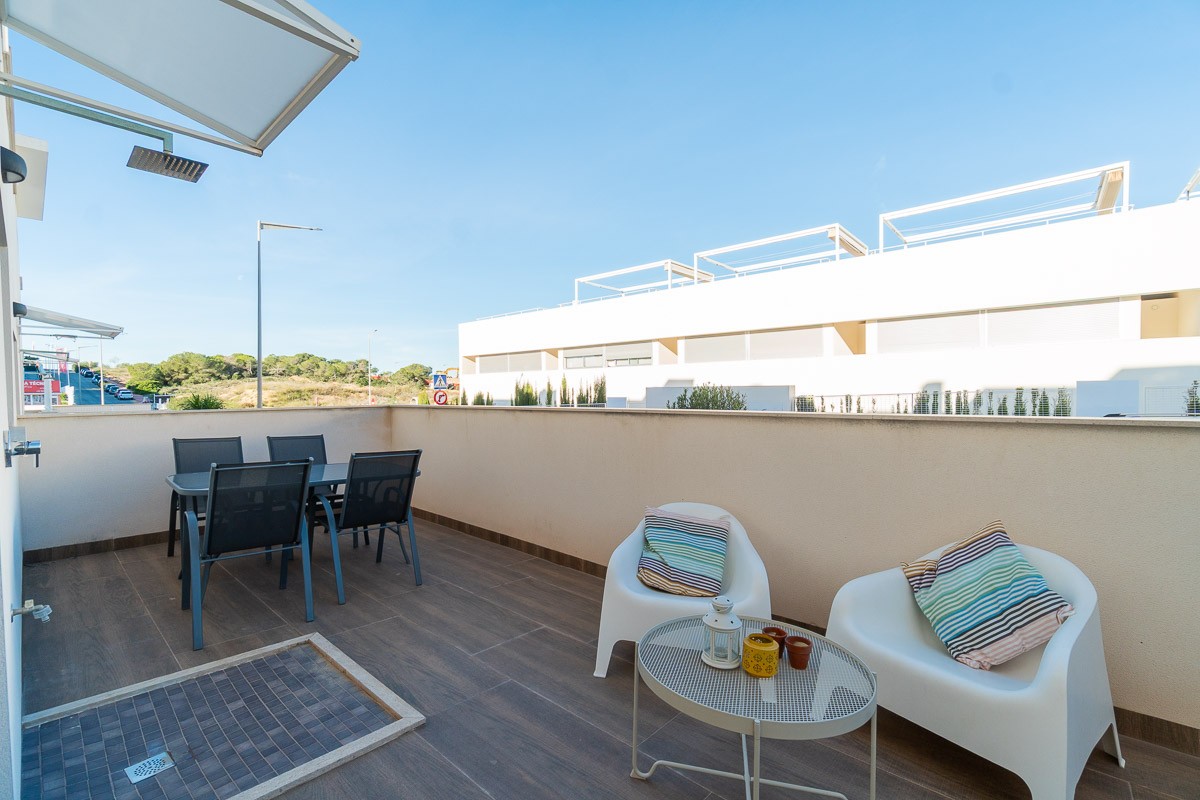 For sale - 2 Bedroom 2 Bathroom Apartment in Torrevieja - Costa Blanca  - Alicante