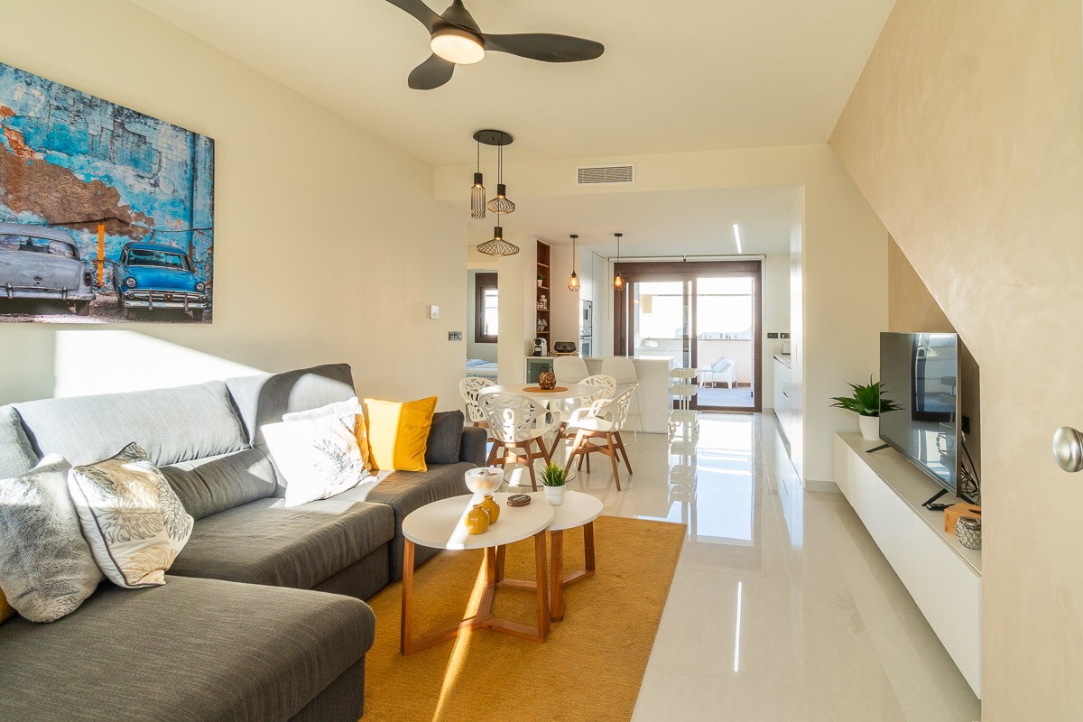 For sale - 2 Bedroom 2 Bathroom Apartment in Torrevieja - Costa Blanca  - Alicante