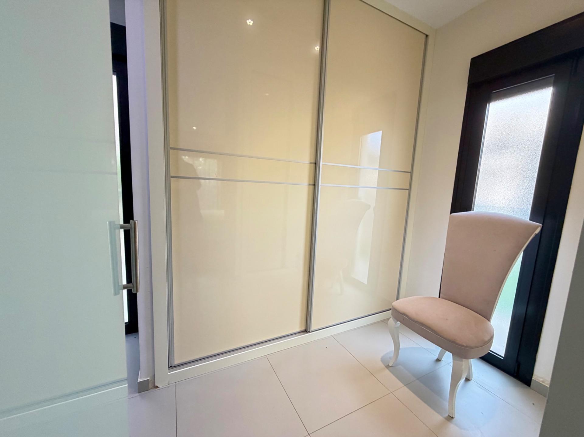 For sale - 3 Bedroom 3 Bathroom Villa in Cuidad Quesada  - Cuidad Quesada  - Alicante
