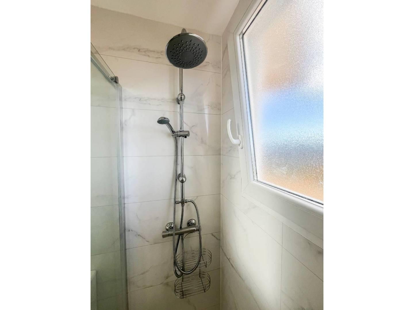 For sale - 2 Bedroom 2 Bathroom Apartamento in Torrevieja - Punta Prima  - Alicante